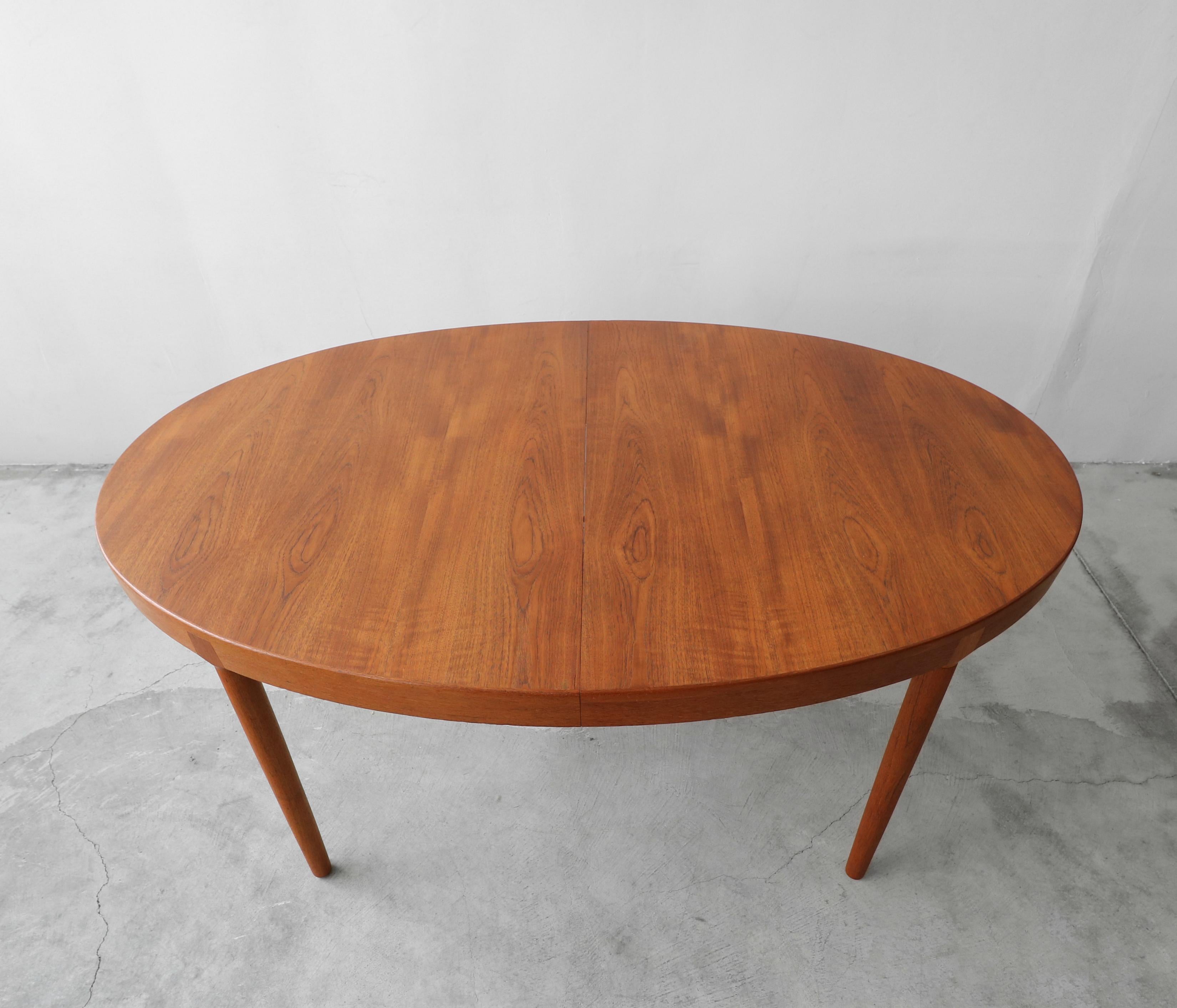 Midcentury Danish Teak Oval Dining Table by Harry Ostergaard for A/S Randers 1