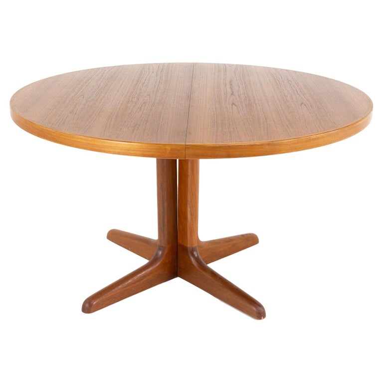 Mid Century Danish Teak Pedestal Base Dining Table with 2 Leaves at 1stDibs
