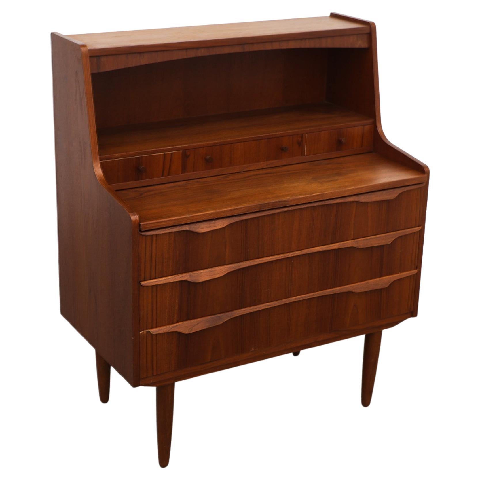 Mid-Century Danish Teak Secretaire w/ Tapered Legs, Pull Out Desk, and Storage For Sale