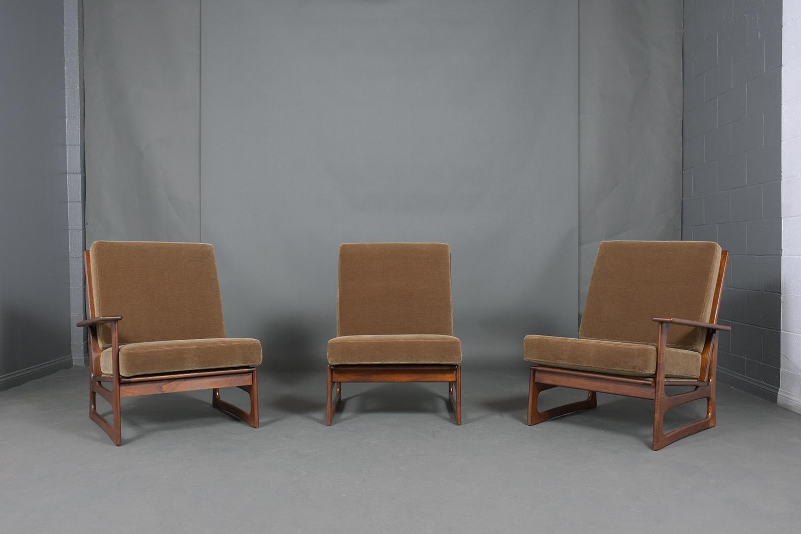 Vintage 1960s Danish Teak Sofa with Mohair Fabric - Mid-Century Elegance For Sale 6