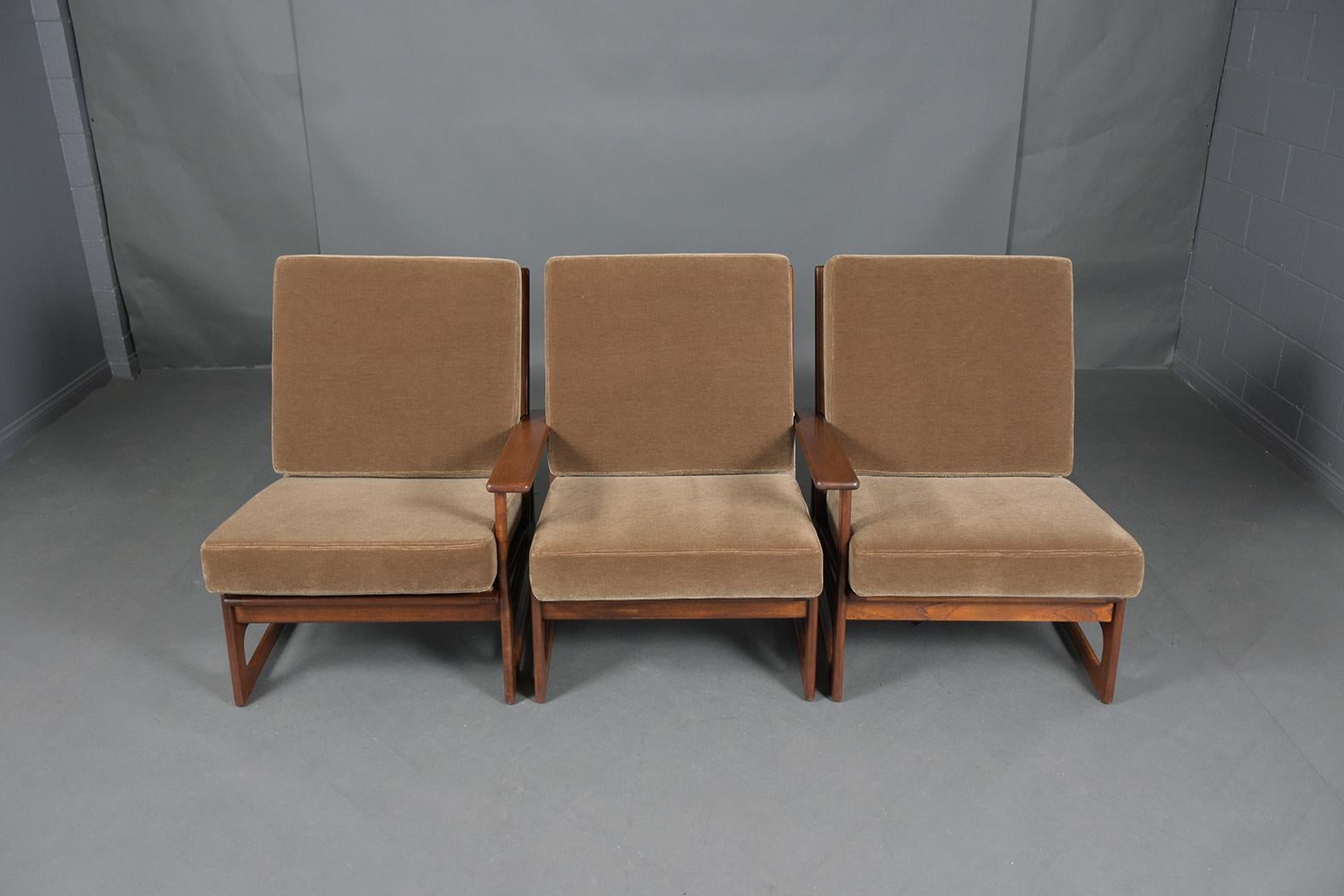 Mid-Century Modern Vintage 1960s Danish Teak Sofa with Mohair Fabric - Mid-Century Elegance For Sale
