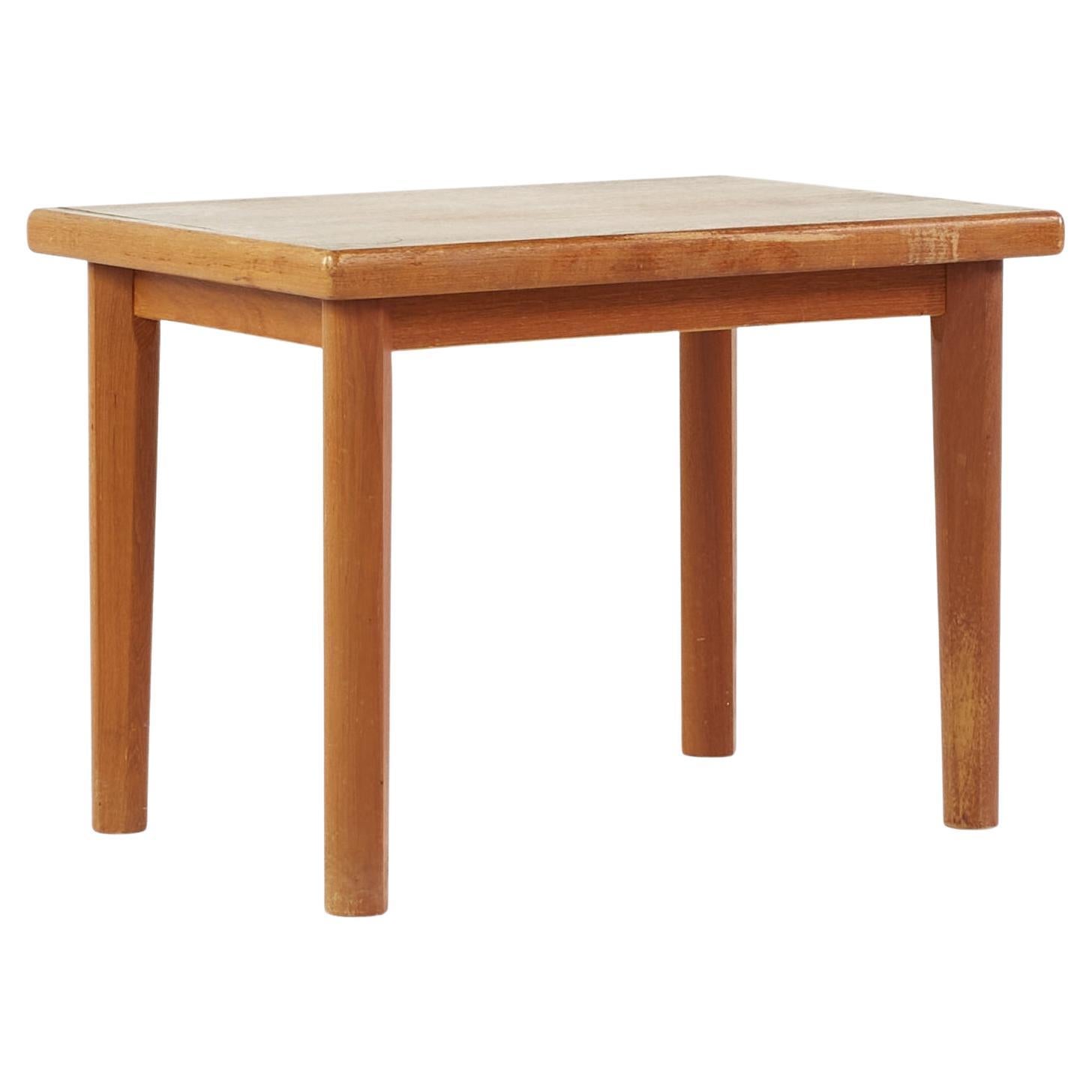 Table d'appoint danoise mi-siècle en teck BRDR Furbo