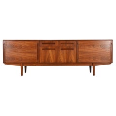 Buffet danois en teck du milieu du siècle, c.1960