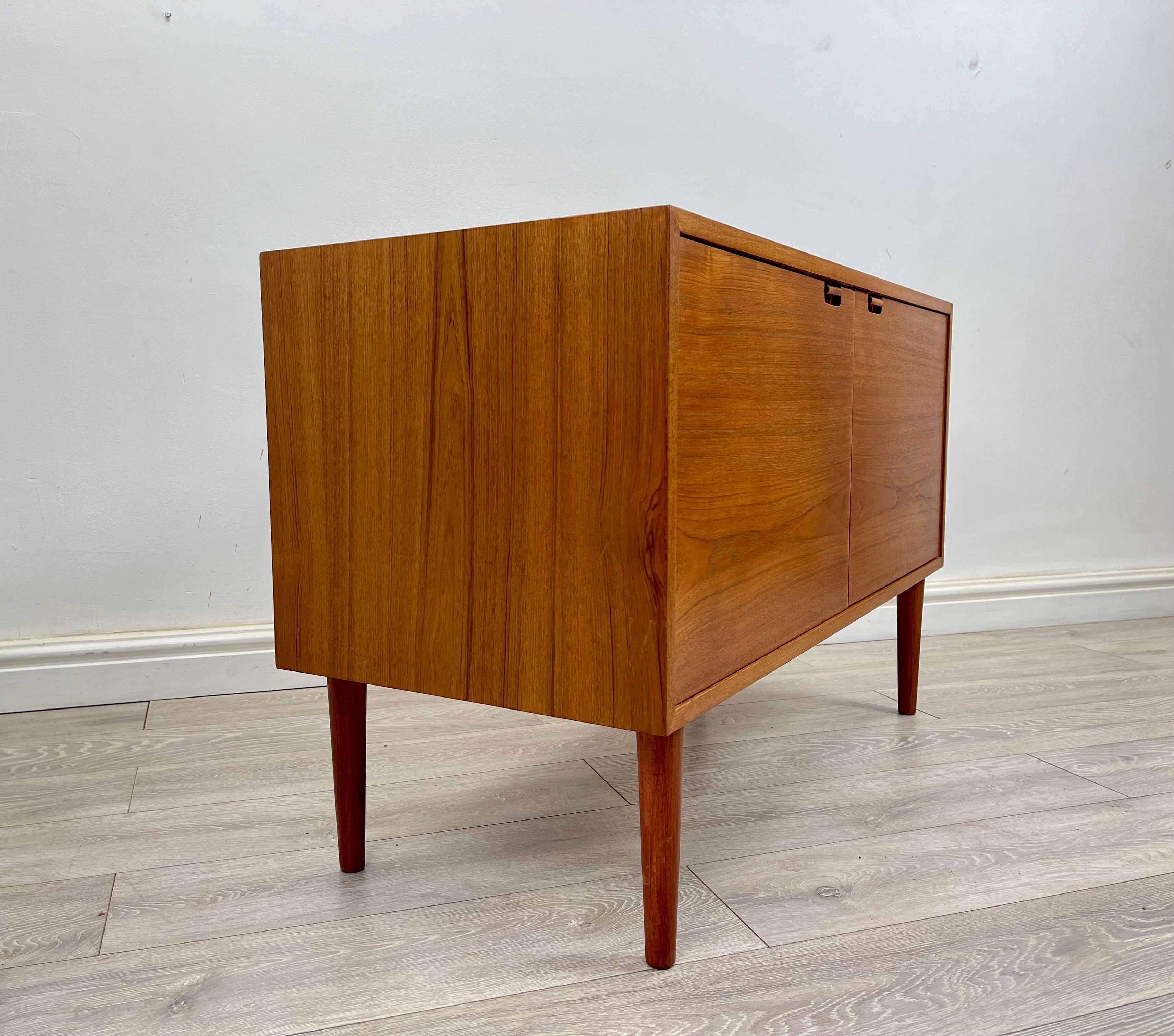 Midcentury Danish Teak Sideboard 1