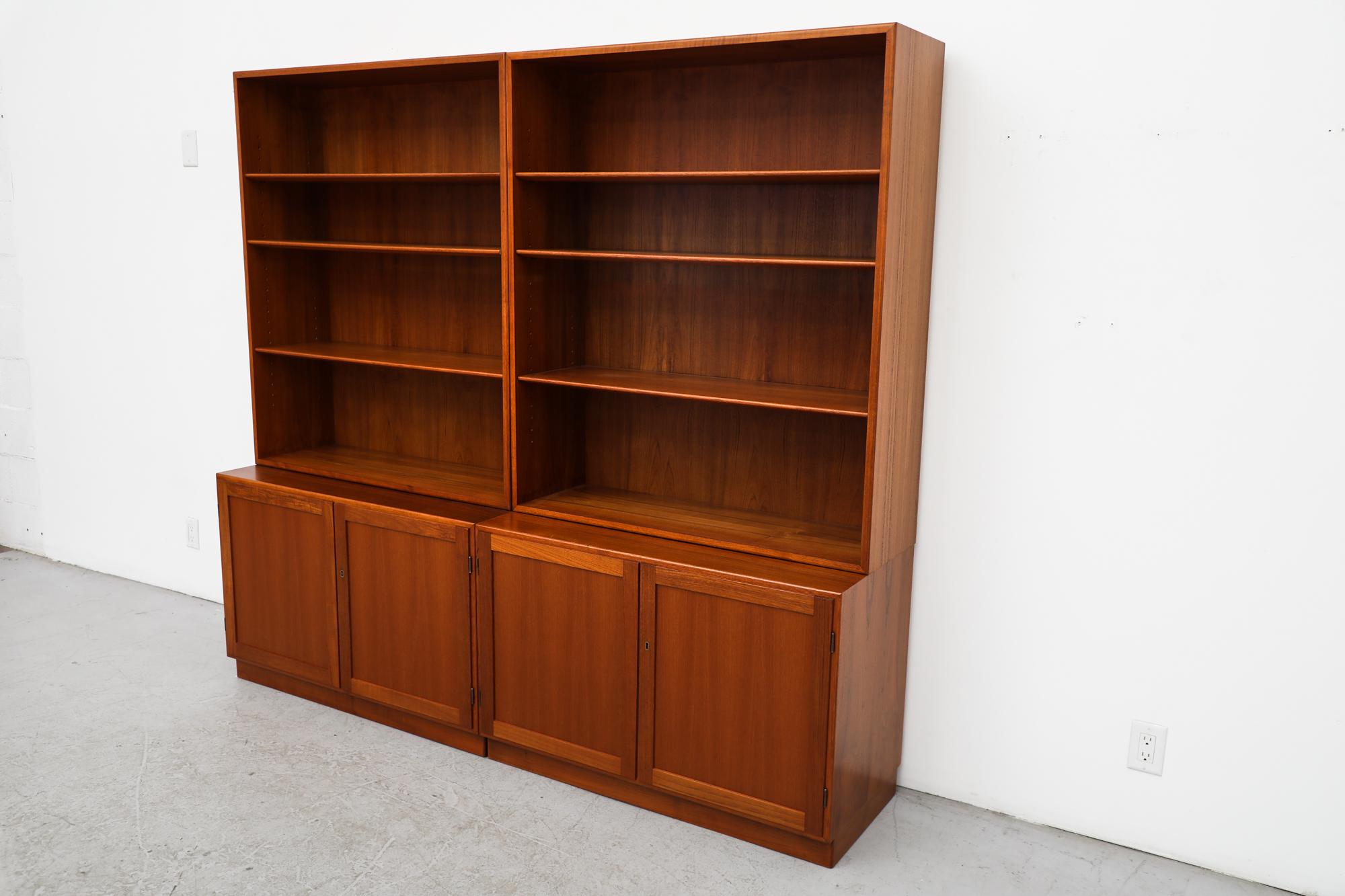Mid-Century Danish Teak Standing Bookshelf Units In Good Condition In Los Angeles, CA