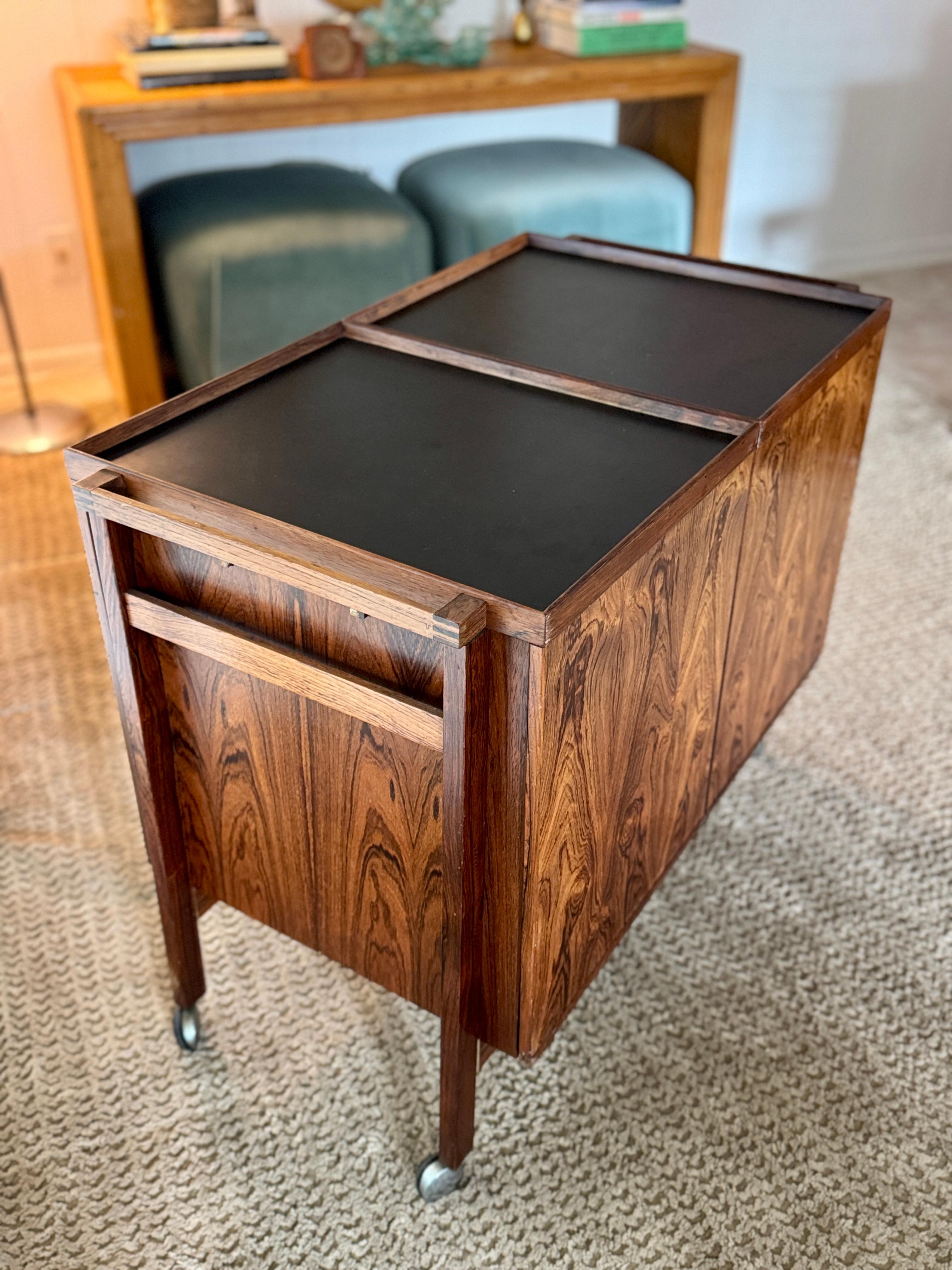 Mid-Century Danish Teak Storage Cabinet, Sliding Doors, circa 1960s In Good Condition For Sale In Houston, TX