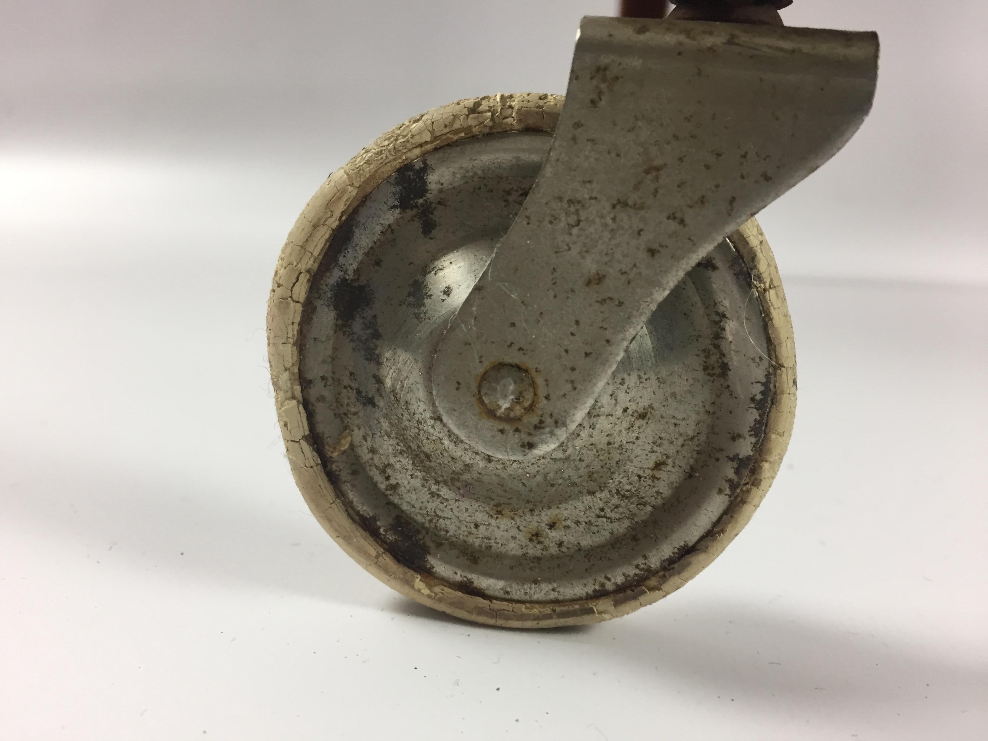 Chariot en teck danois du milieu du siècle, années 1960 en vente 1