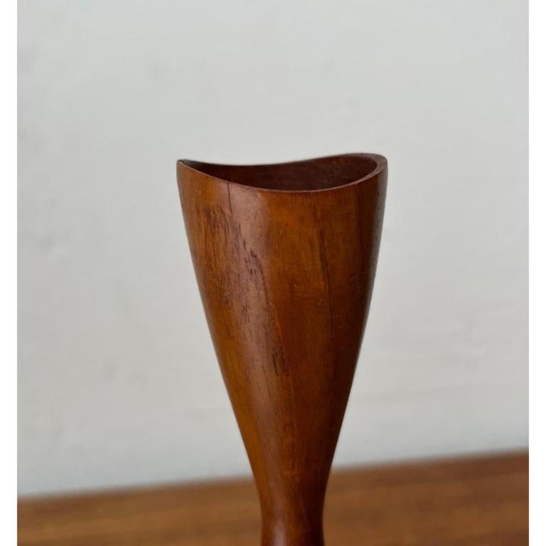 Mid-Century Danish Teak Tulip Candleholder In Excellent Condition For Sale In Hamburg, DE