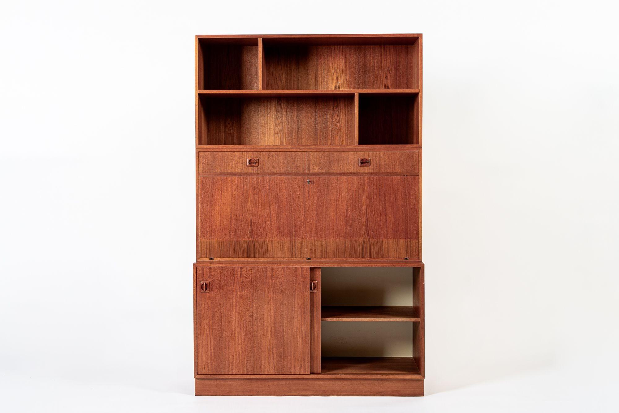 Mid Century Danish Teak Holz Drop-Down-Sekretär-Schreibtisch Wandeinheit (Dänisch) im Angebot