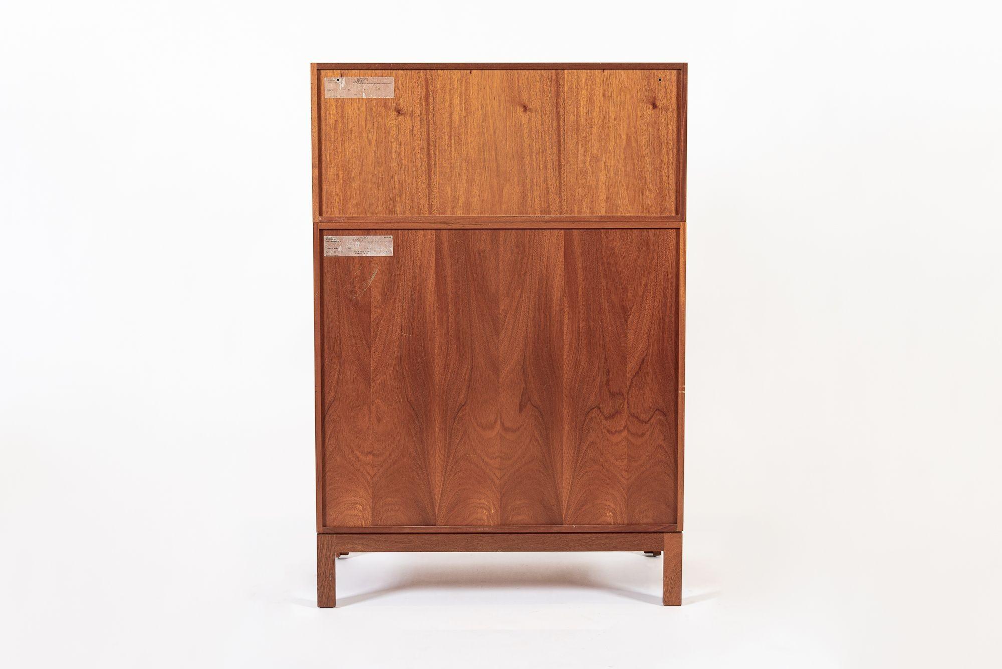 Mobile contenitore in legno di teak danese del Mid Century Mobler 1960s in vendita 7