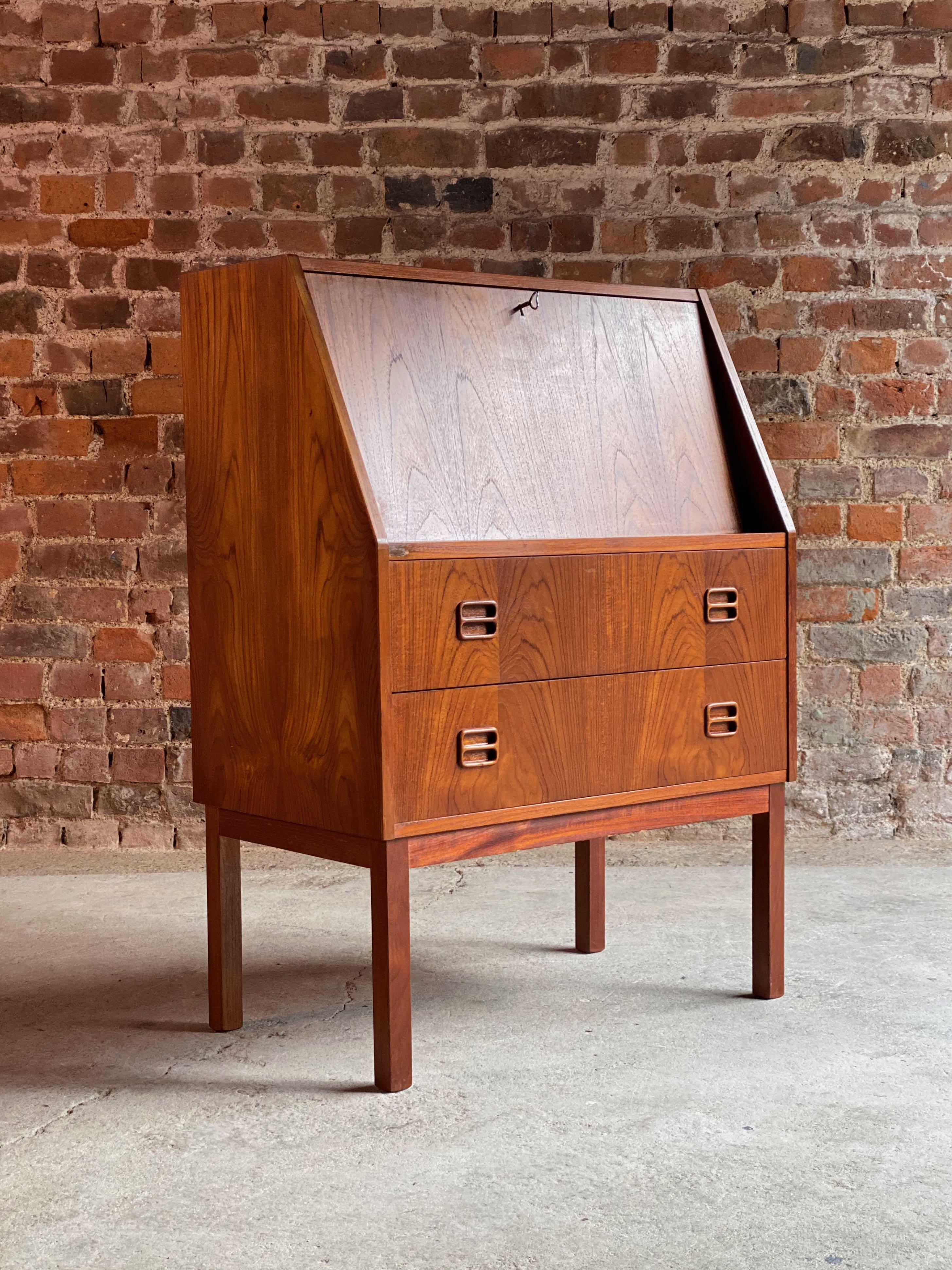 Midcentury Danish Teak Writing Bureau & Moller Style Chair, Denmark, circa 1970 2