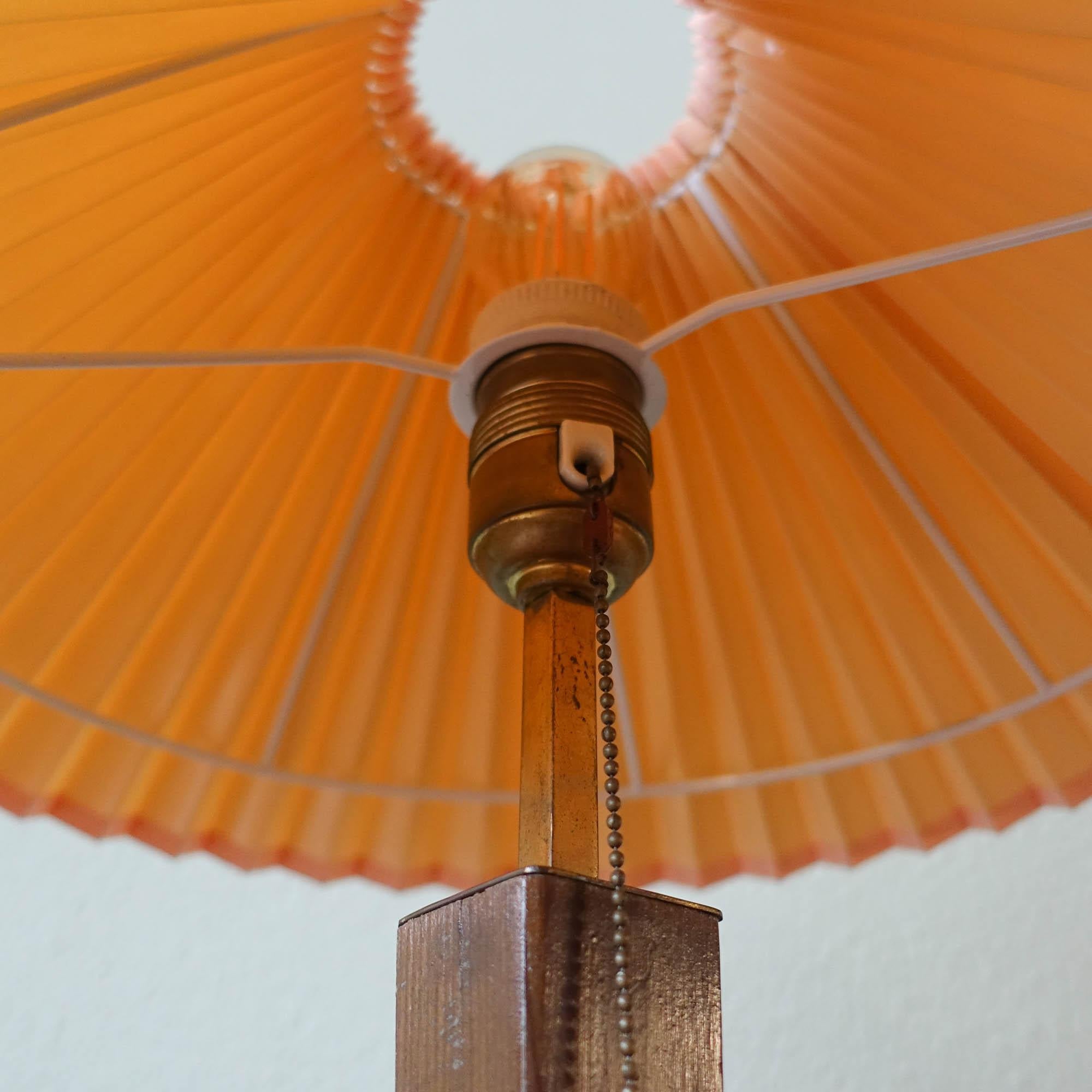 Mid-Century Danish Table Lamp in Wood & Brass, 1950s For Sale 6