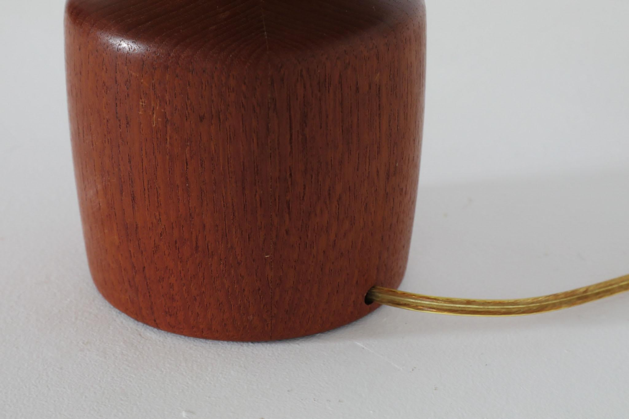 Mid-Century Danish Turned Wood Table Lamp with Fabric Shade For Sale 7