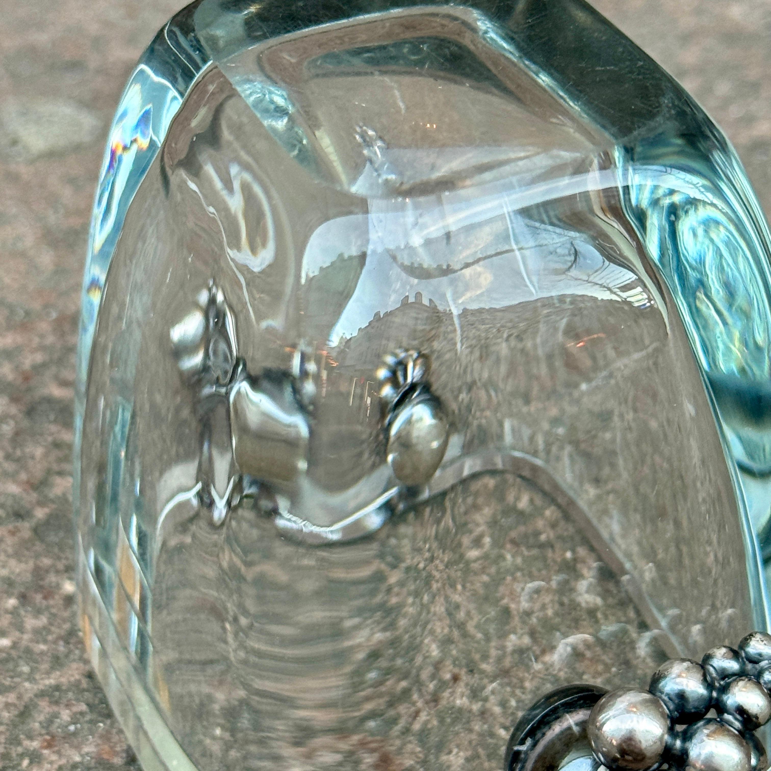 Piccolo vaso danese in vetro con uva in argento, A. Dragsted in vendita 4