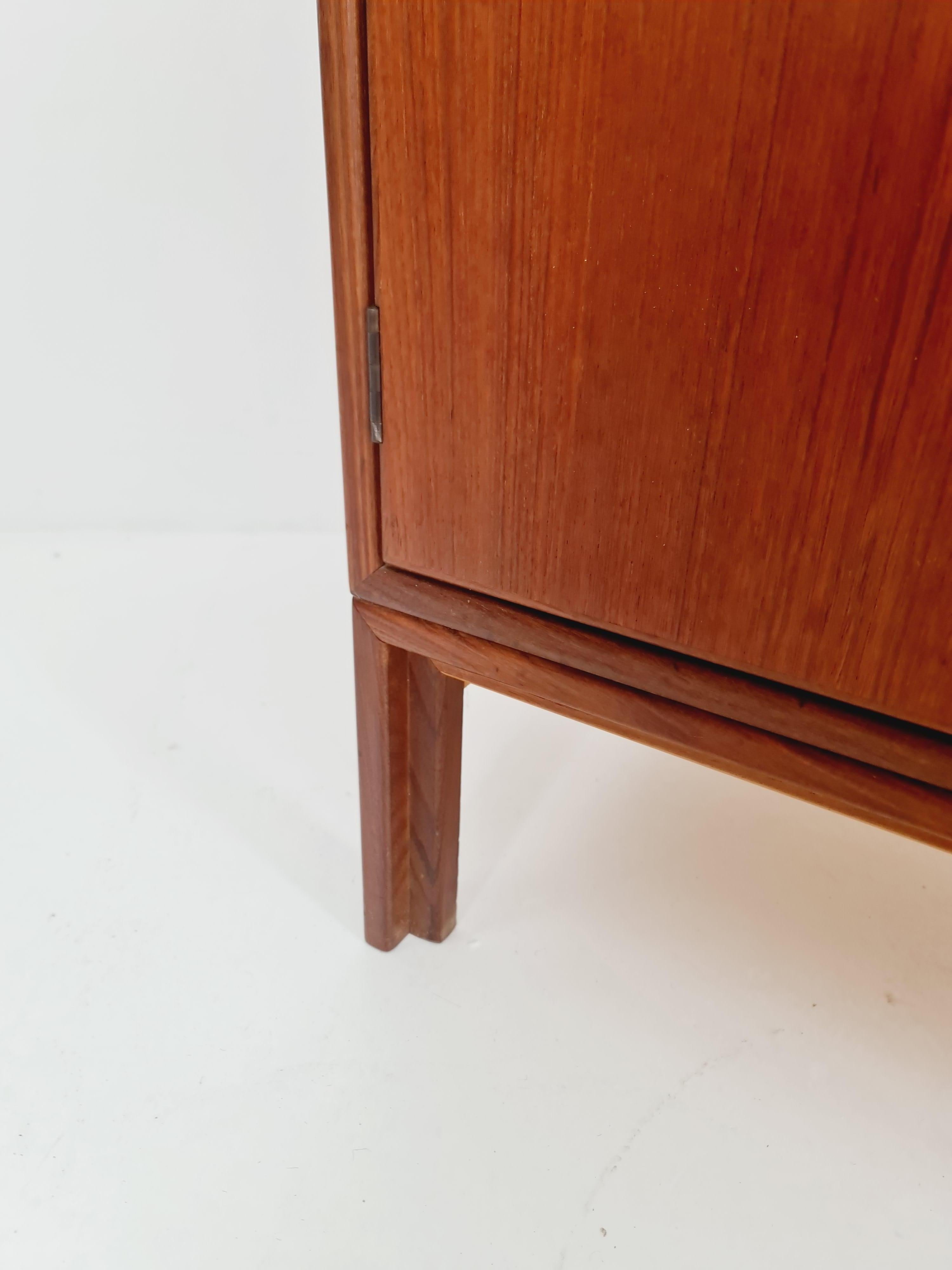 Mid-century Danish vintage Teak hallway cabinet, sideboard,  1960s For Sale 2