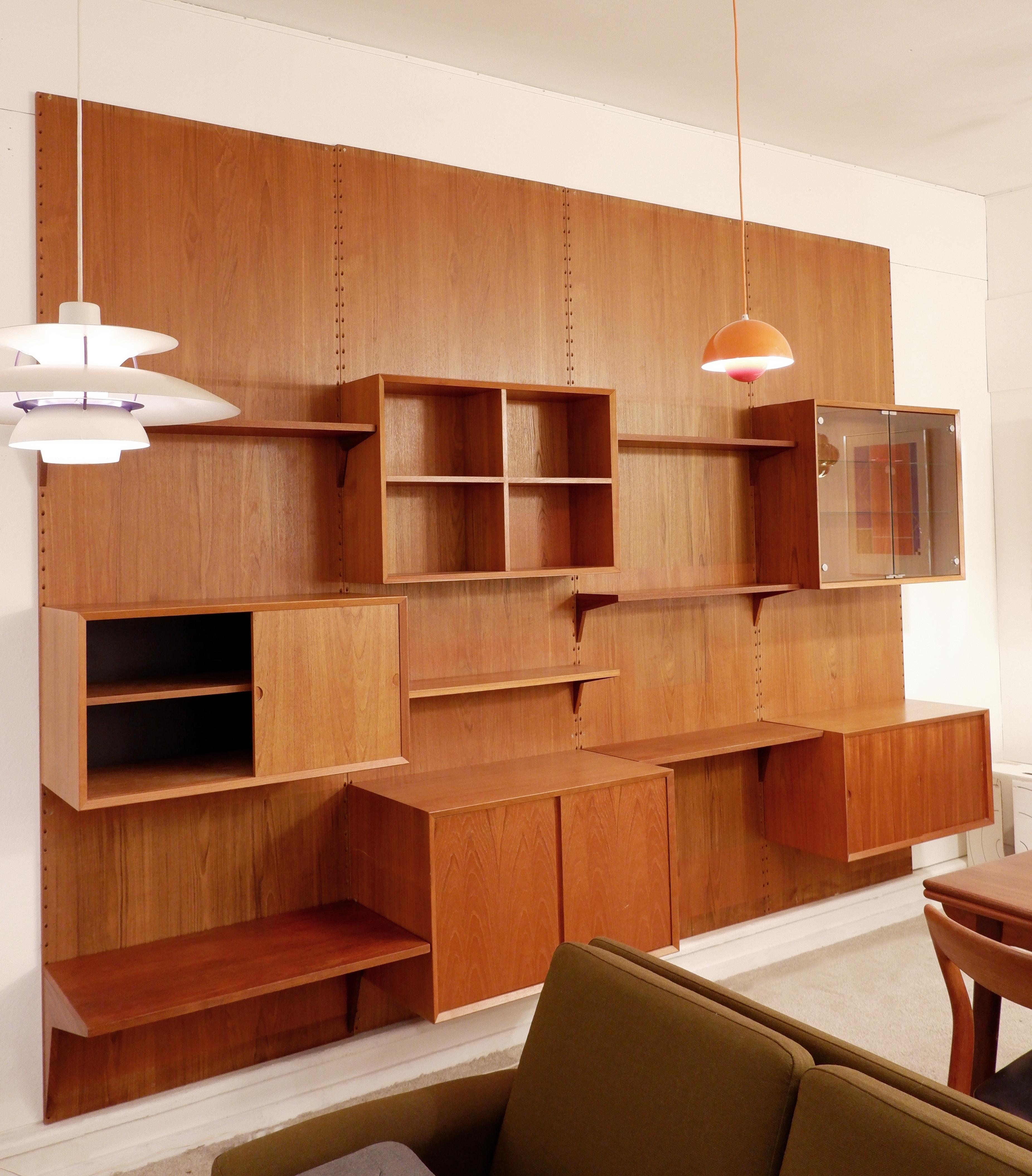 Mid-Century Danish Wall Unit by Poul Cadovius for Cado - 1960s 9