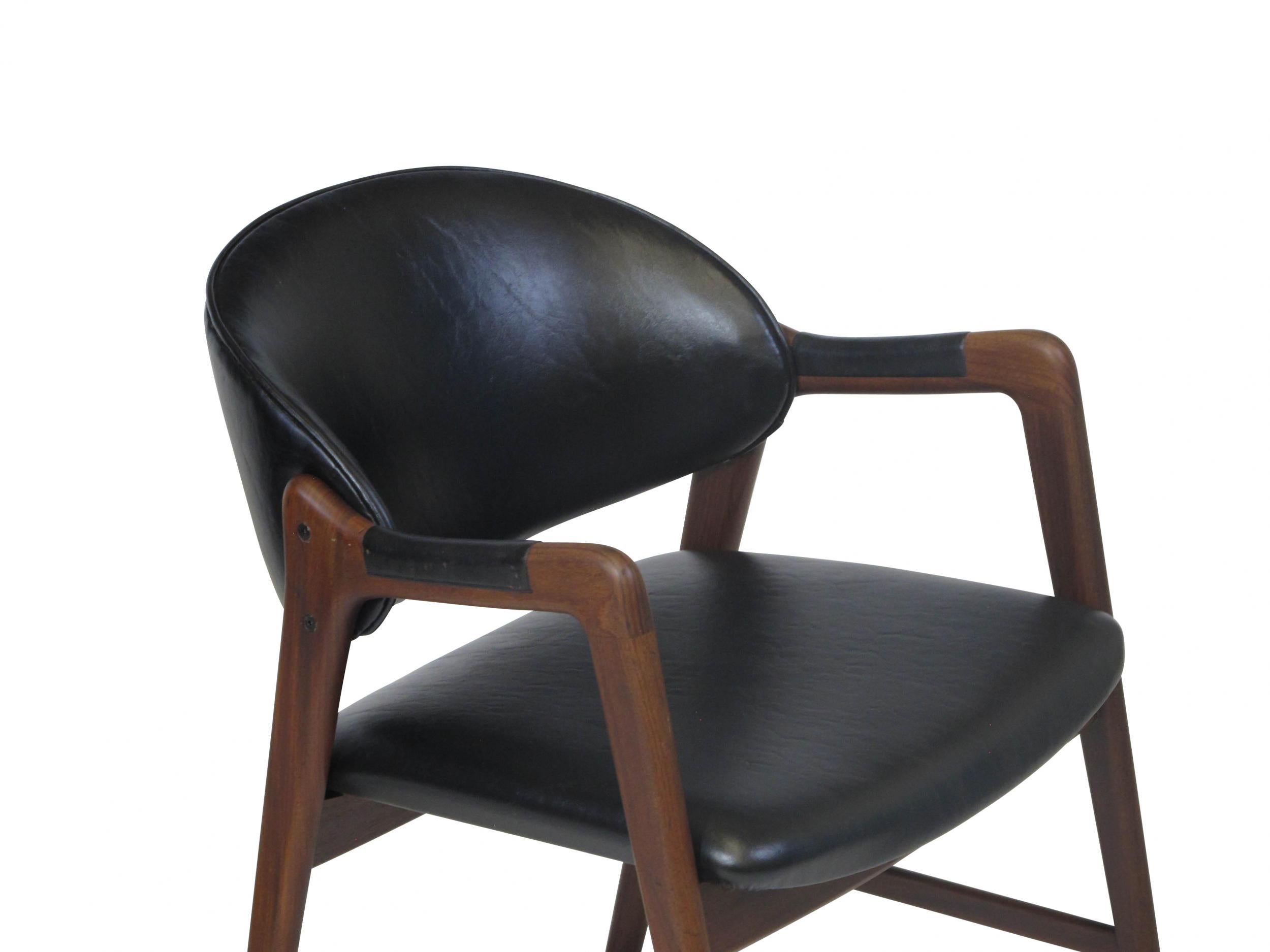 20th Century Midcentury Danish Walnut Armchairs in Black For Sale