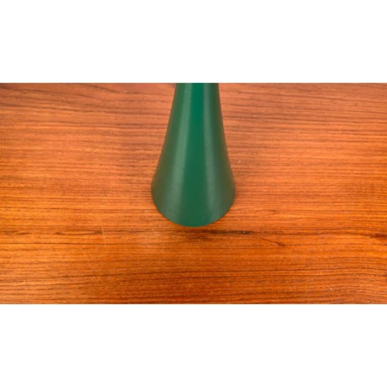 Candelabro danés de madera de mediados de siglo 1960 en venta 1