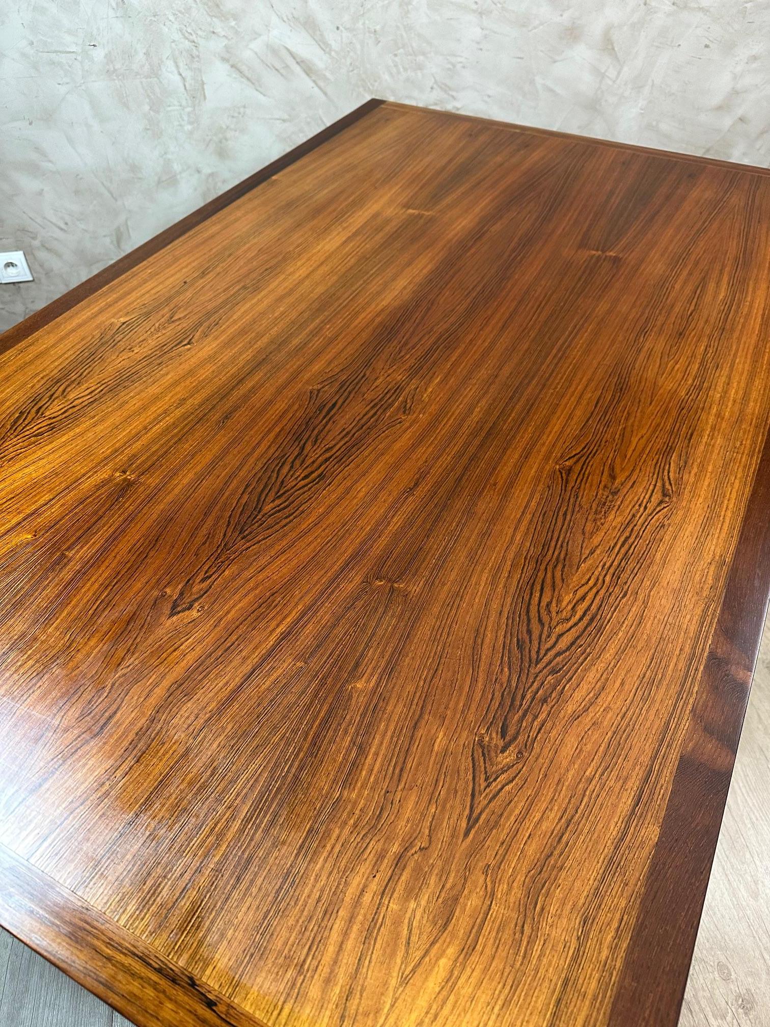 Table de salle à manger extensible en bois danoise du milieu du siècle, années 1950 4