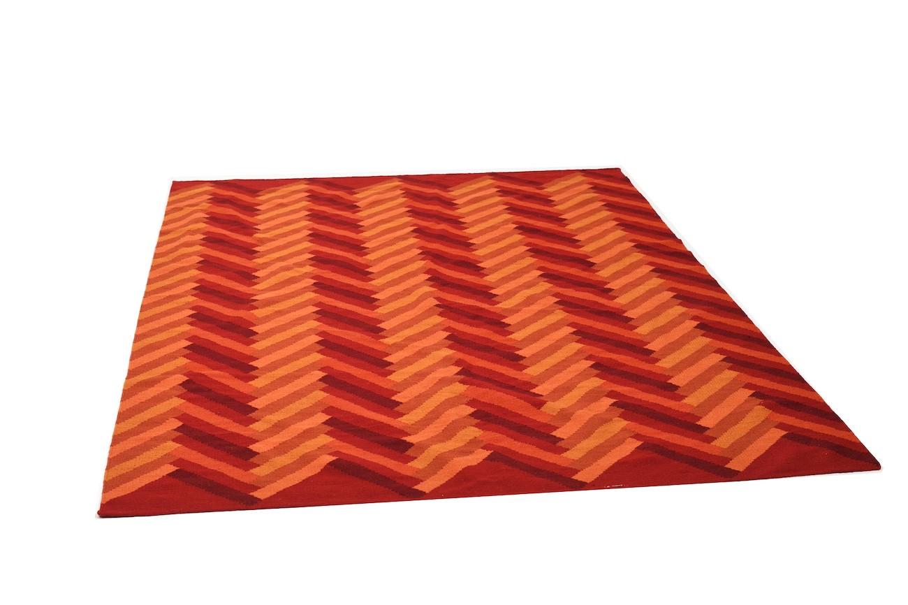 Mid-century Danish wool rug In Good Condition For Sale In PARIS, FR
