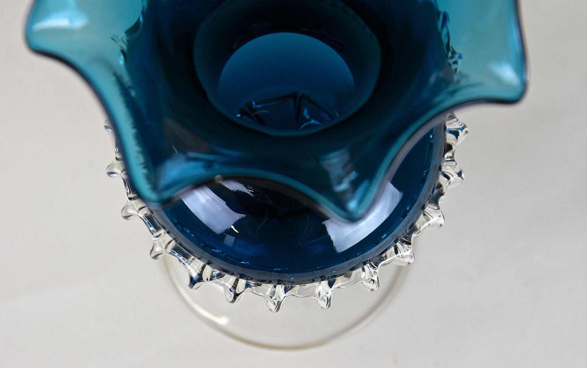 Midcentury Dark Blue Murano Glass Vase, Mouthblown, Italy, circa 1960 13