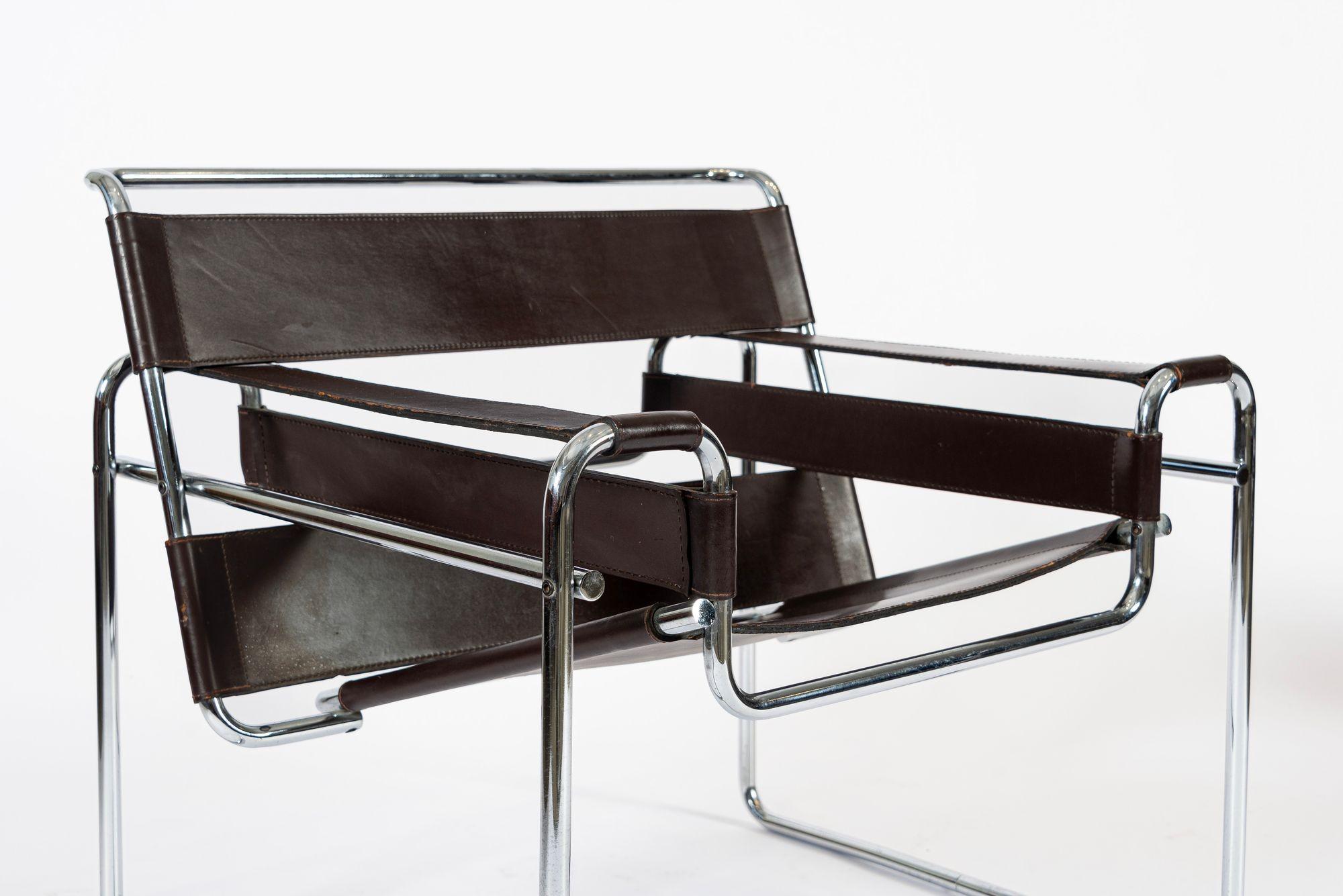 Fauteuils Wassily en cuir brun foncé du milieu du siècle par Marcel Breuer pour Knoll en vente 1