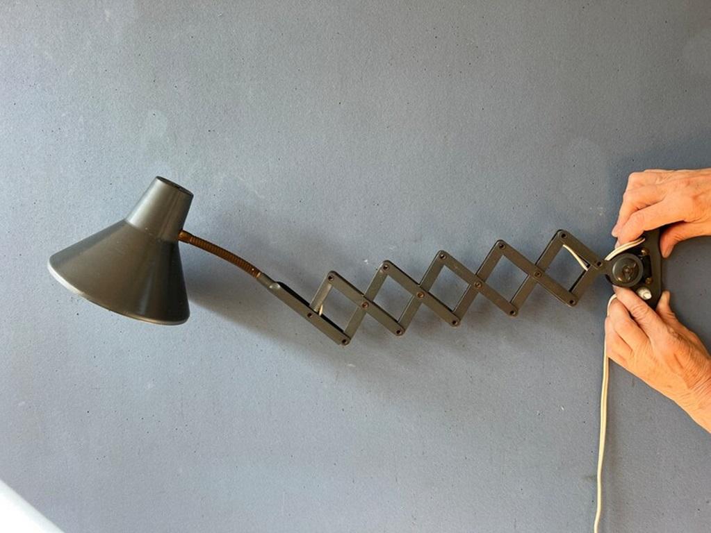Mid Century Dark Gray Metal Scissor Extendable Wall Lamp, 1970s For Sale 2