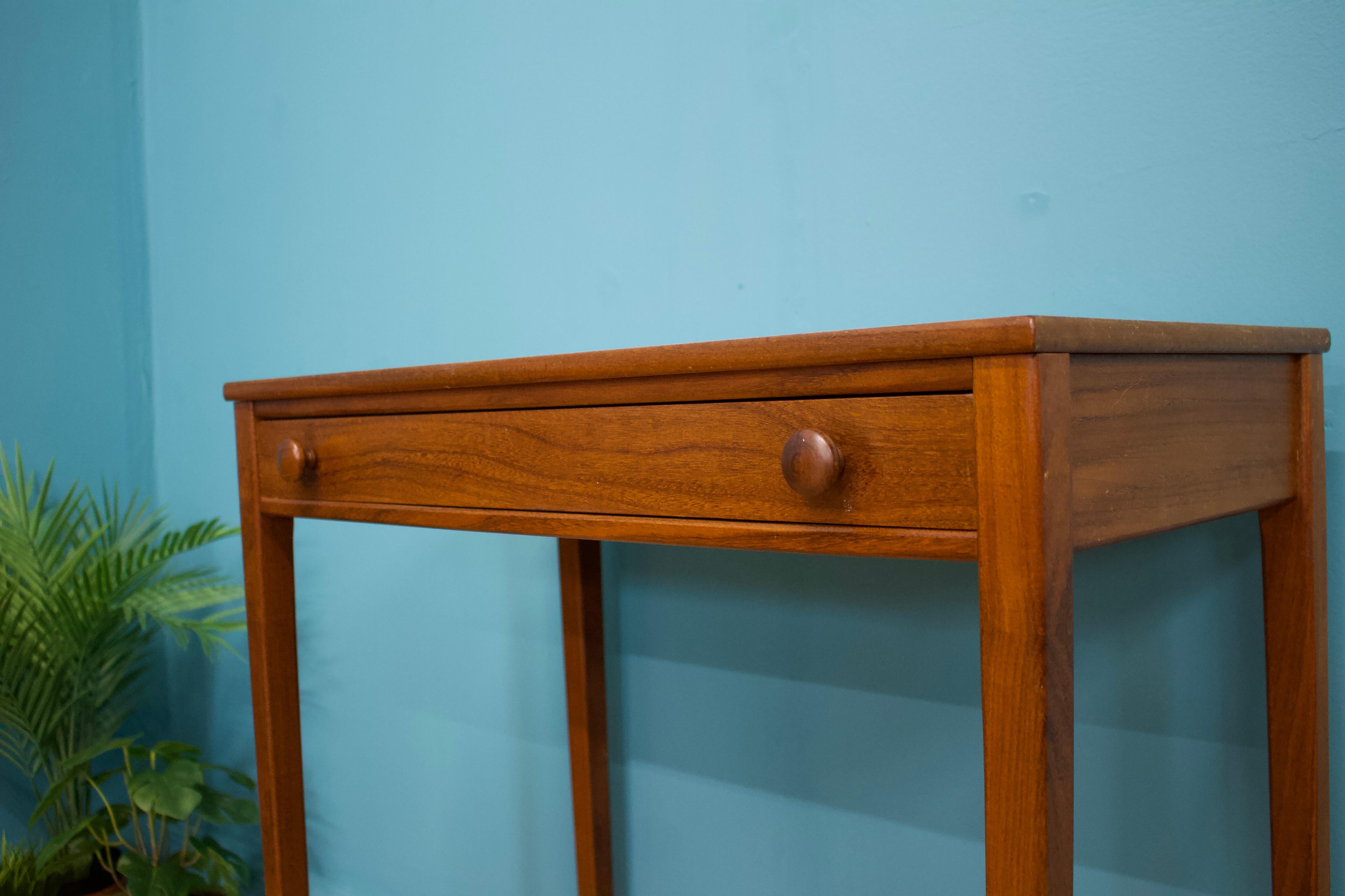 Mid-Century Dark Teak Side Table from Younger, 1960s In Good Condition In South Shields, GB