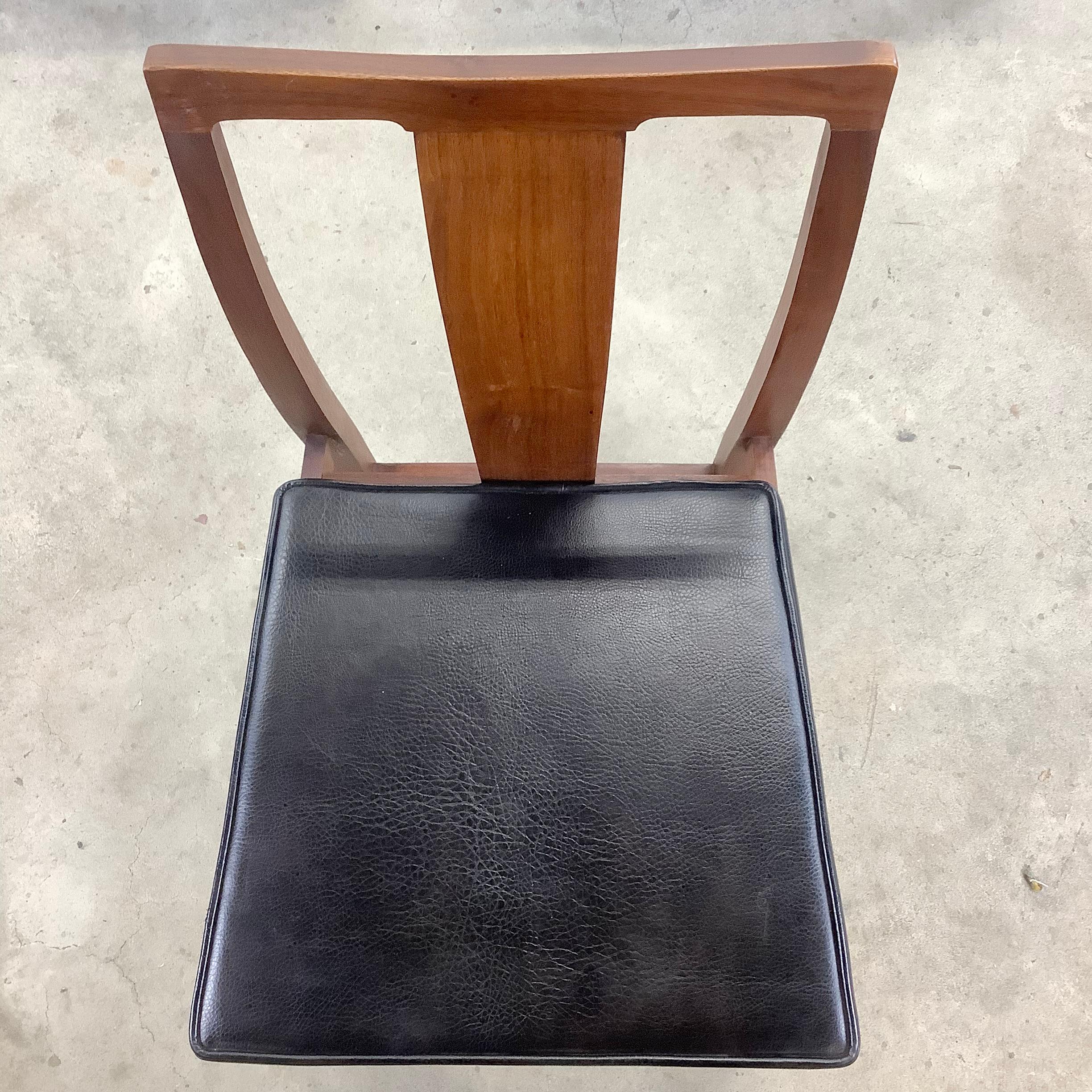 Mid-Century Dark Walnut Dining Chairs by Hibriten Manufacturing - Set of Six 8