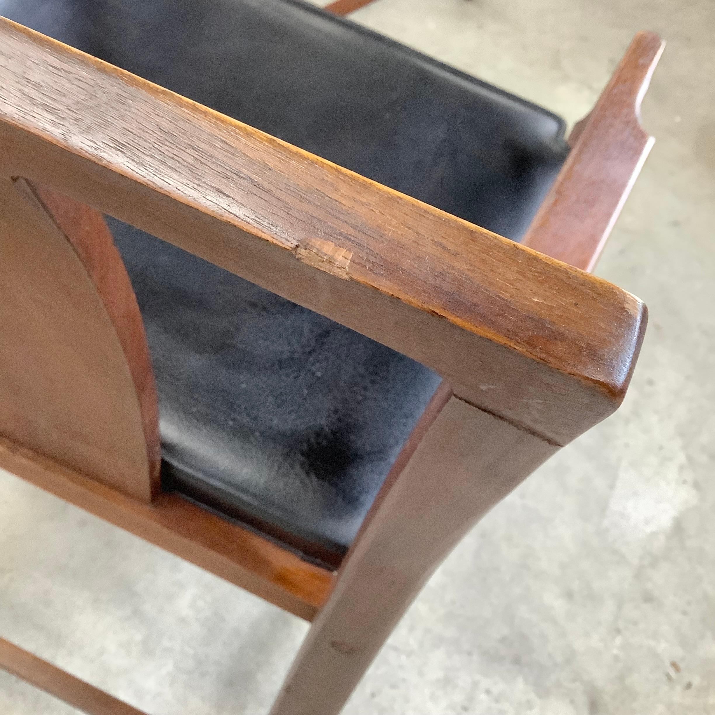 Mid-Century Dark Walnut Dining Chairs by Hibriten Manufacturing - Set of Six 10