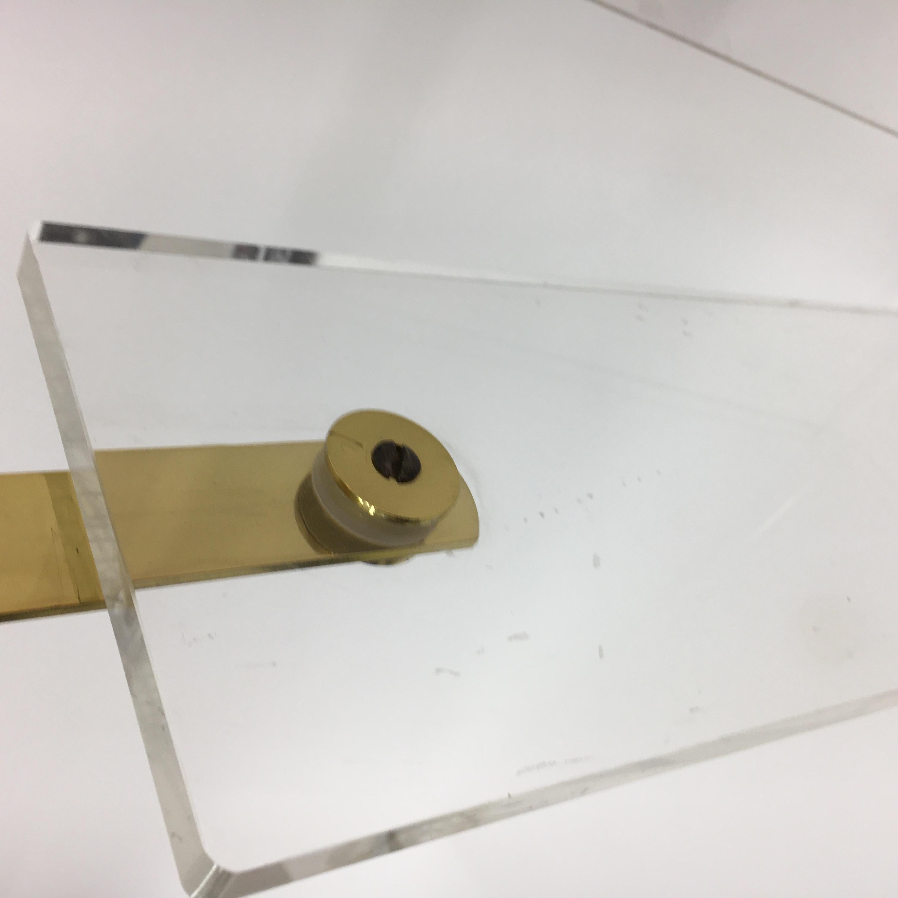 Portariviste David Lange di metà secolo, in lucite, anni '70 in vendita 1