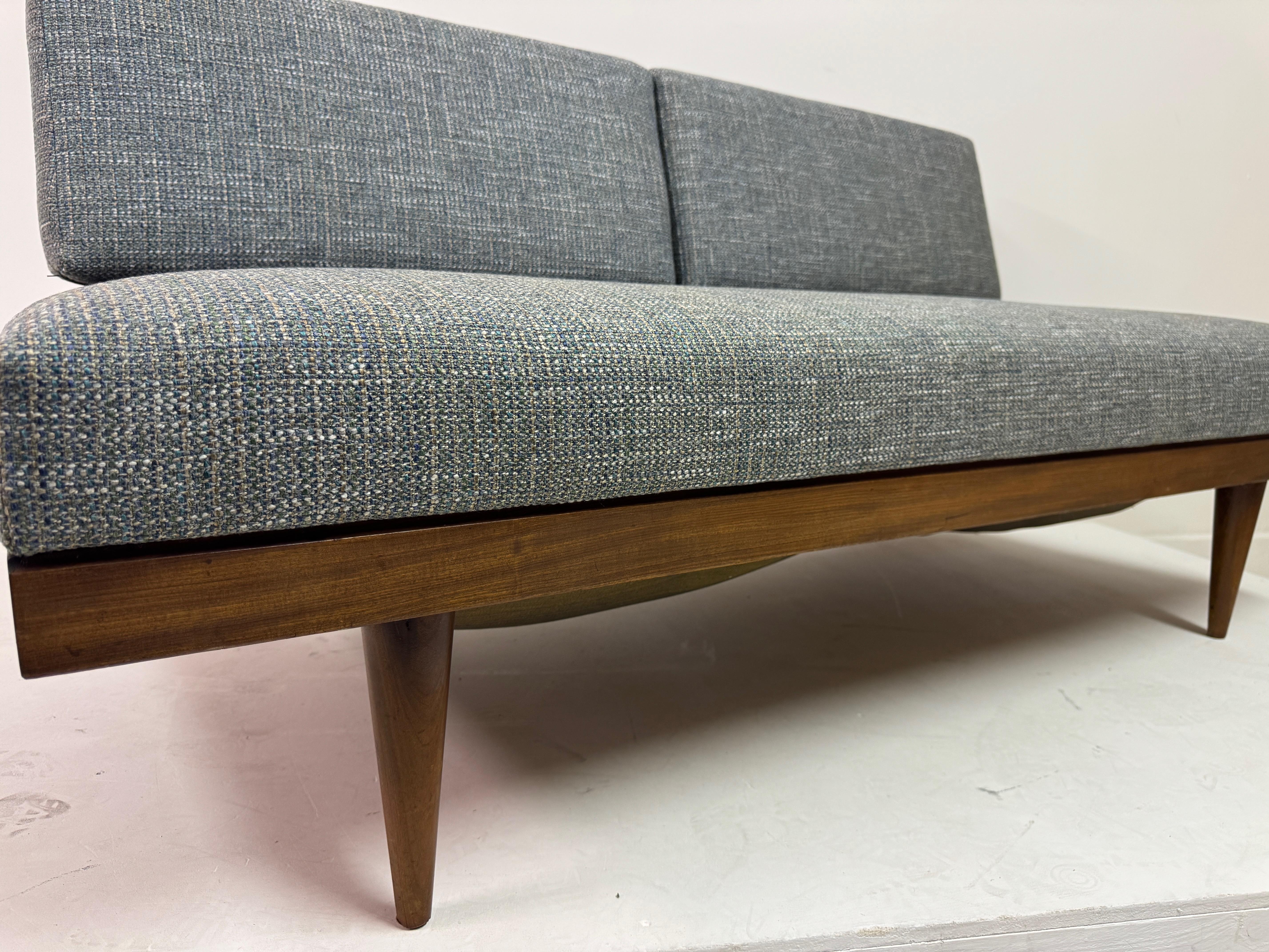 Cama de día de mediados de siglo de Ingmar Relling, Modelo 'Svane', Noruega, años 60 en venta 8
