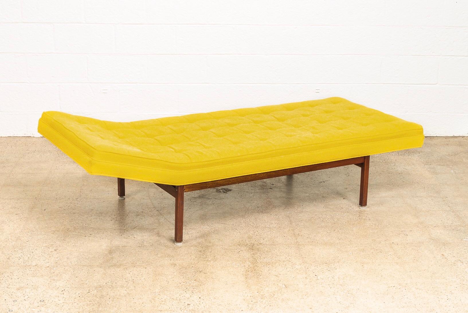 Midcentury Daybed Sofa with Yellow Knoll Fabric, 1960s For Sale 1