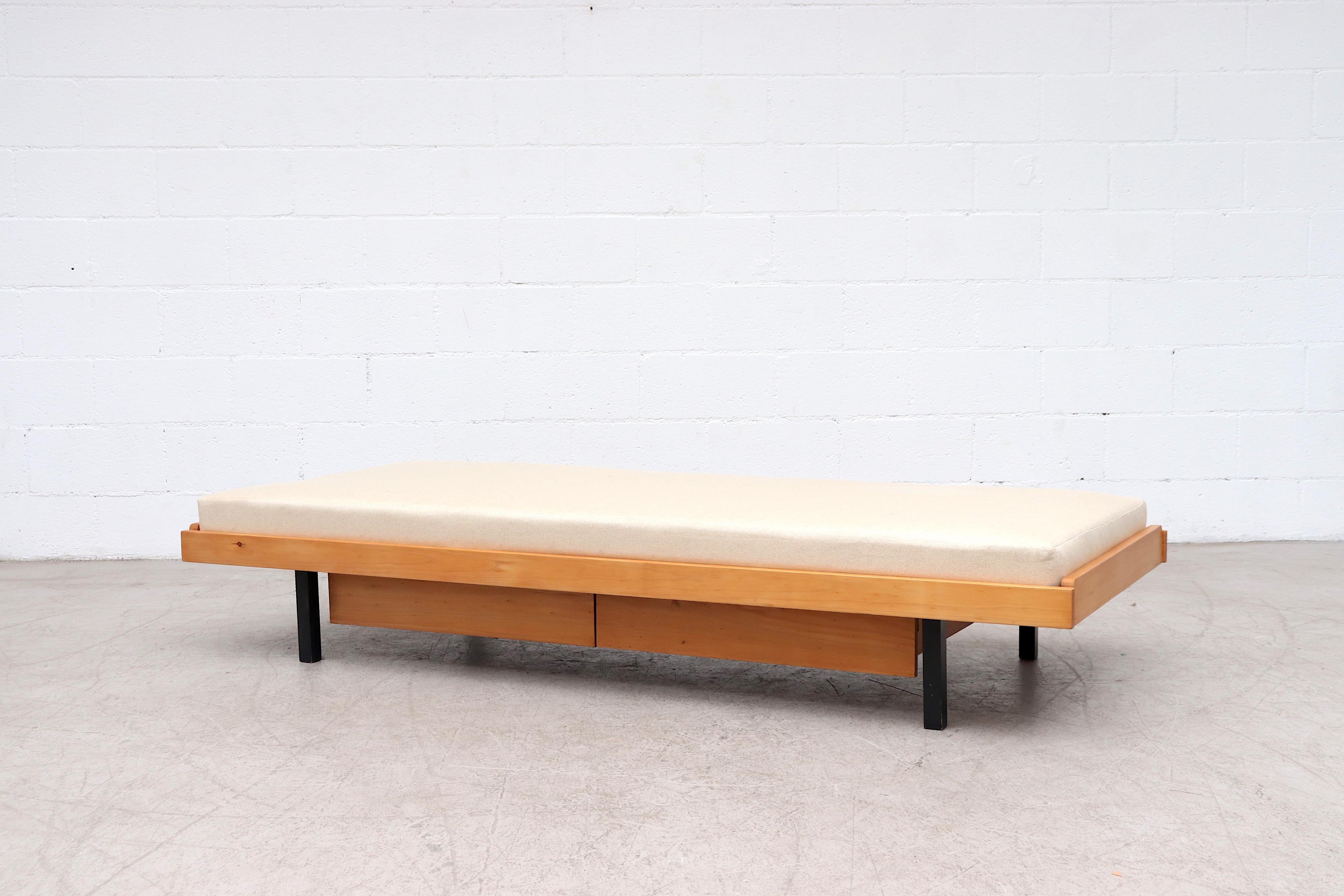 daybed upholstered mattress