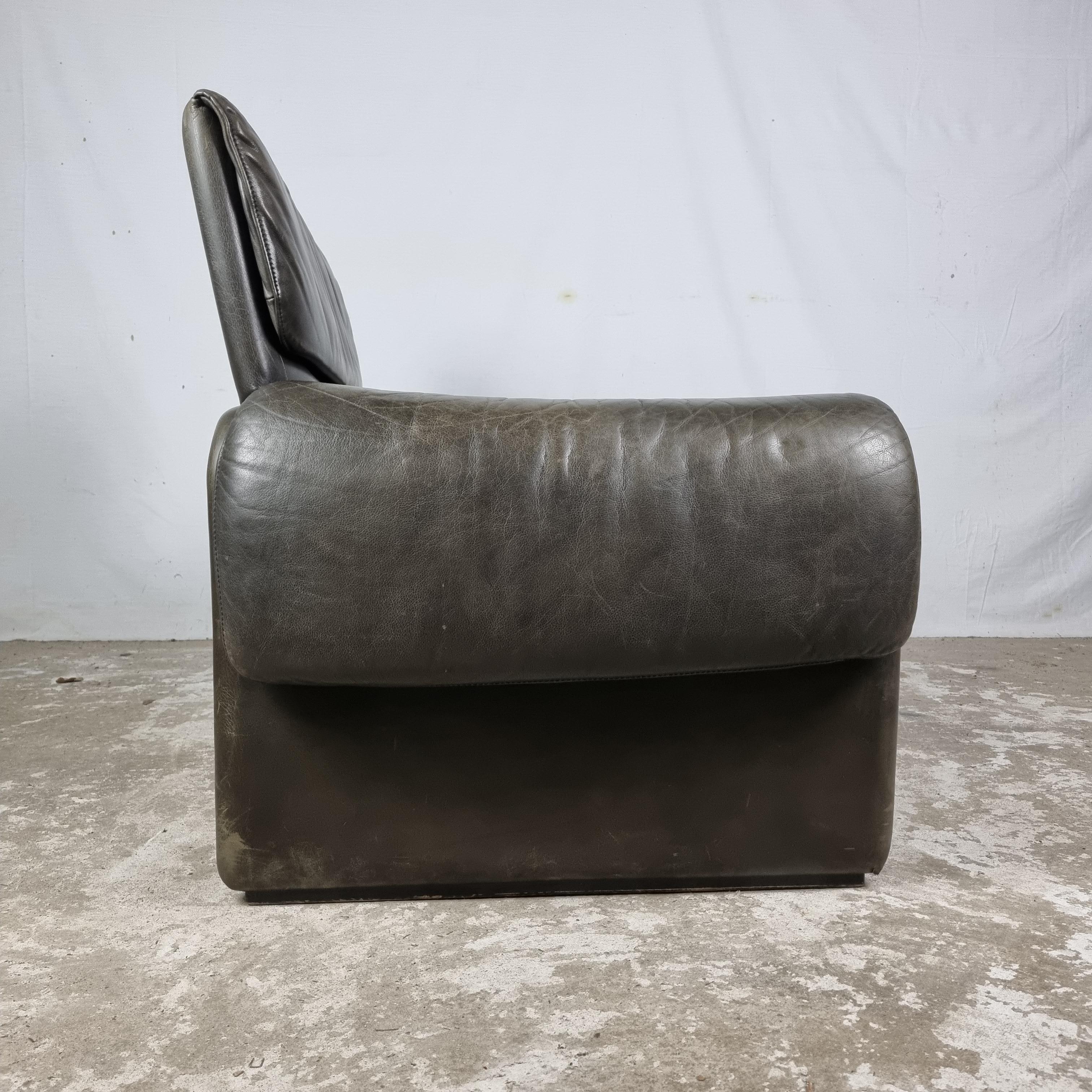 Mid-Century De Sede DS-2011/01 Buffalo Leather Lounge Chair 1970s Armchair 4