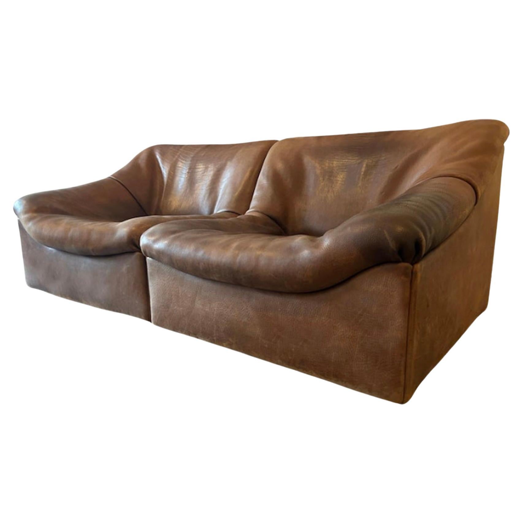 De Sede Ds46 Canapé Loveseat du milieu du siècle en cuir de buffle cognac Suisse 1970 en vente