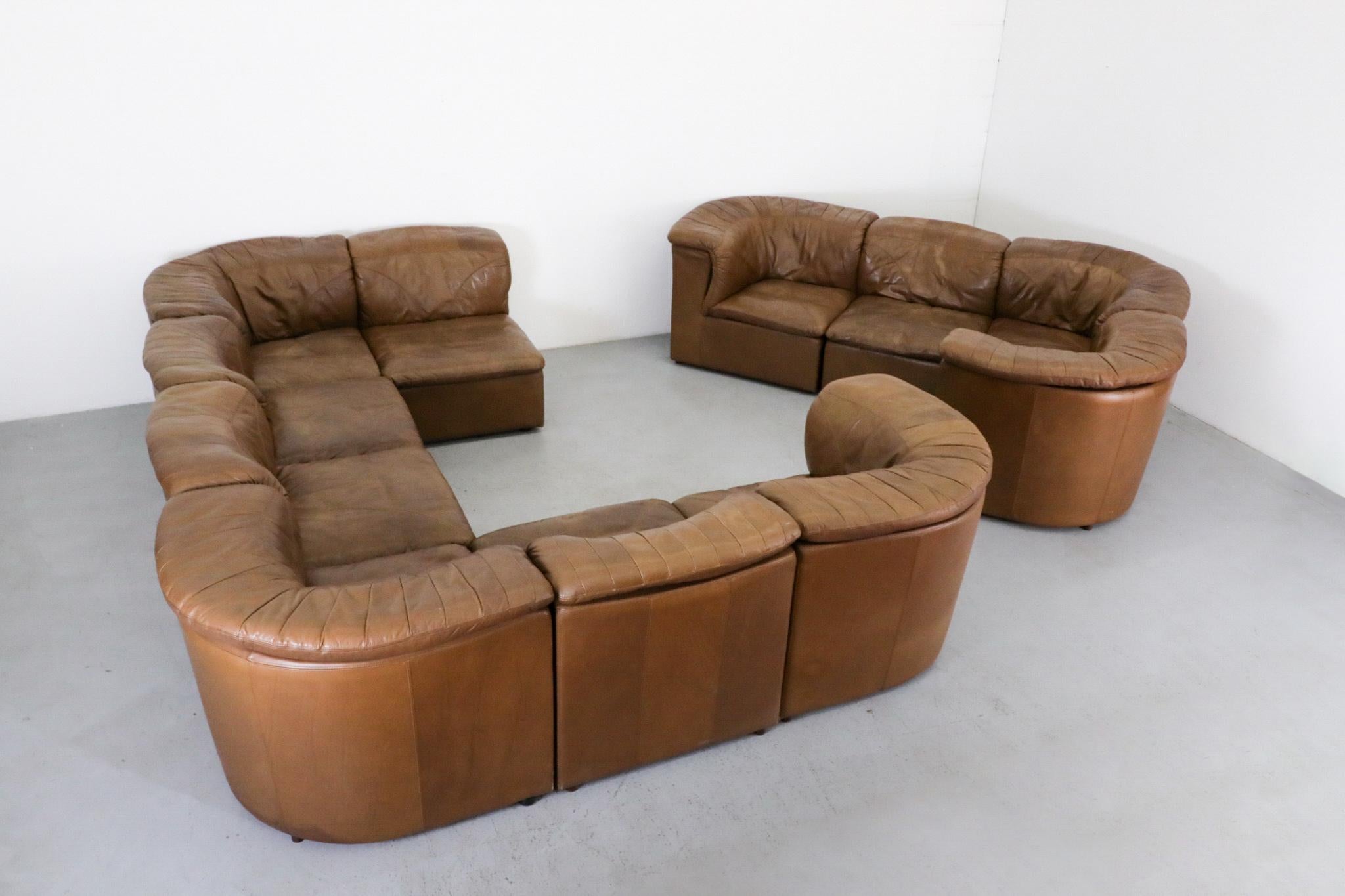 De Sede Style du milieu du siècle 9 pièces sectionnelle en cuir de Laauser en vente 11