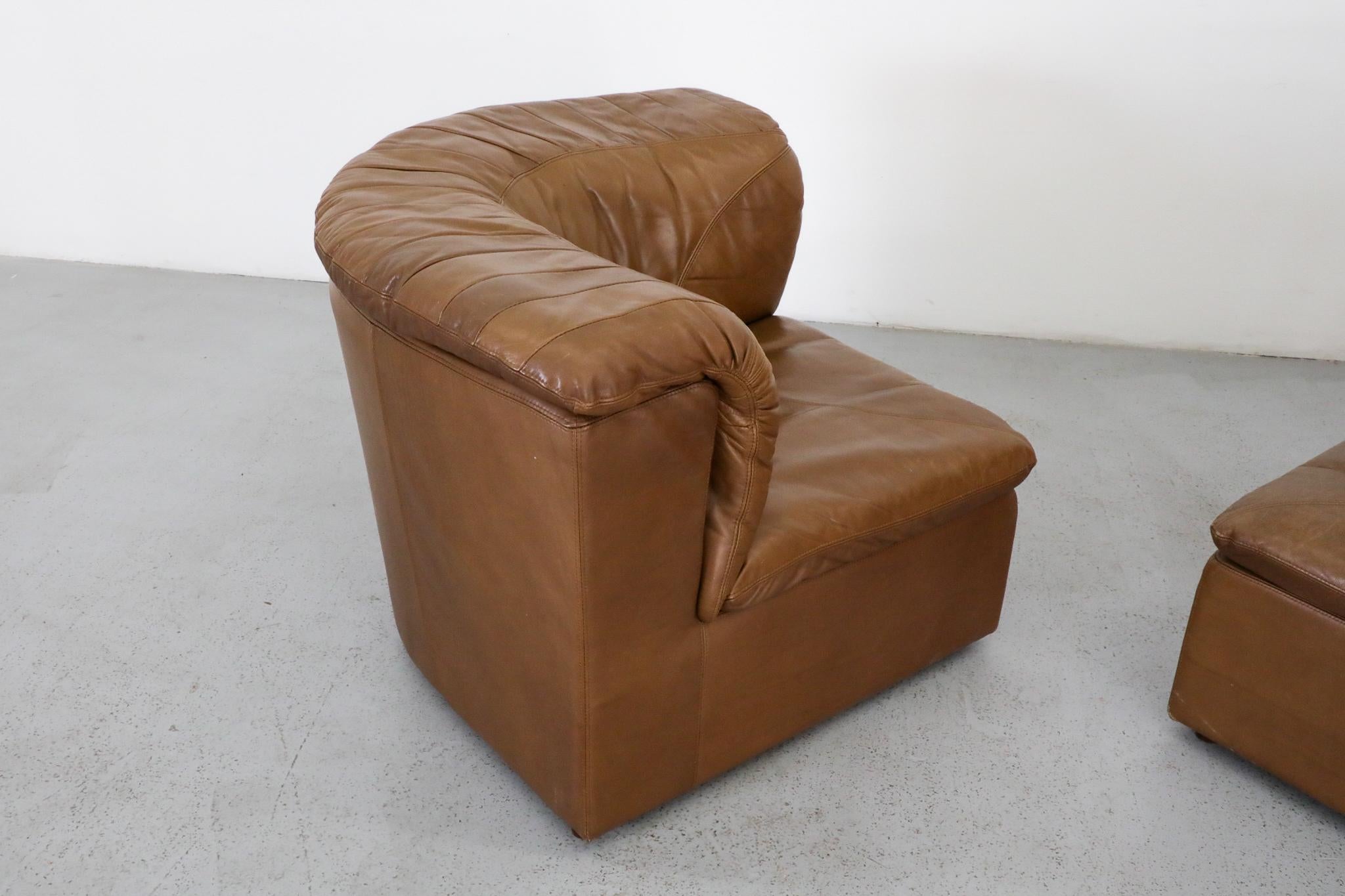 Loveseat de style De Sede du milieu du siècle deux pièces en cuir de Laauser en vente 9