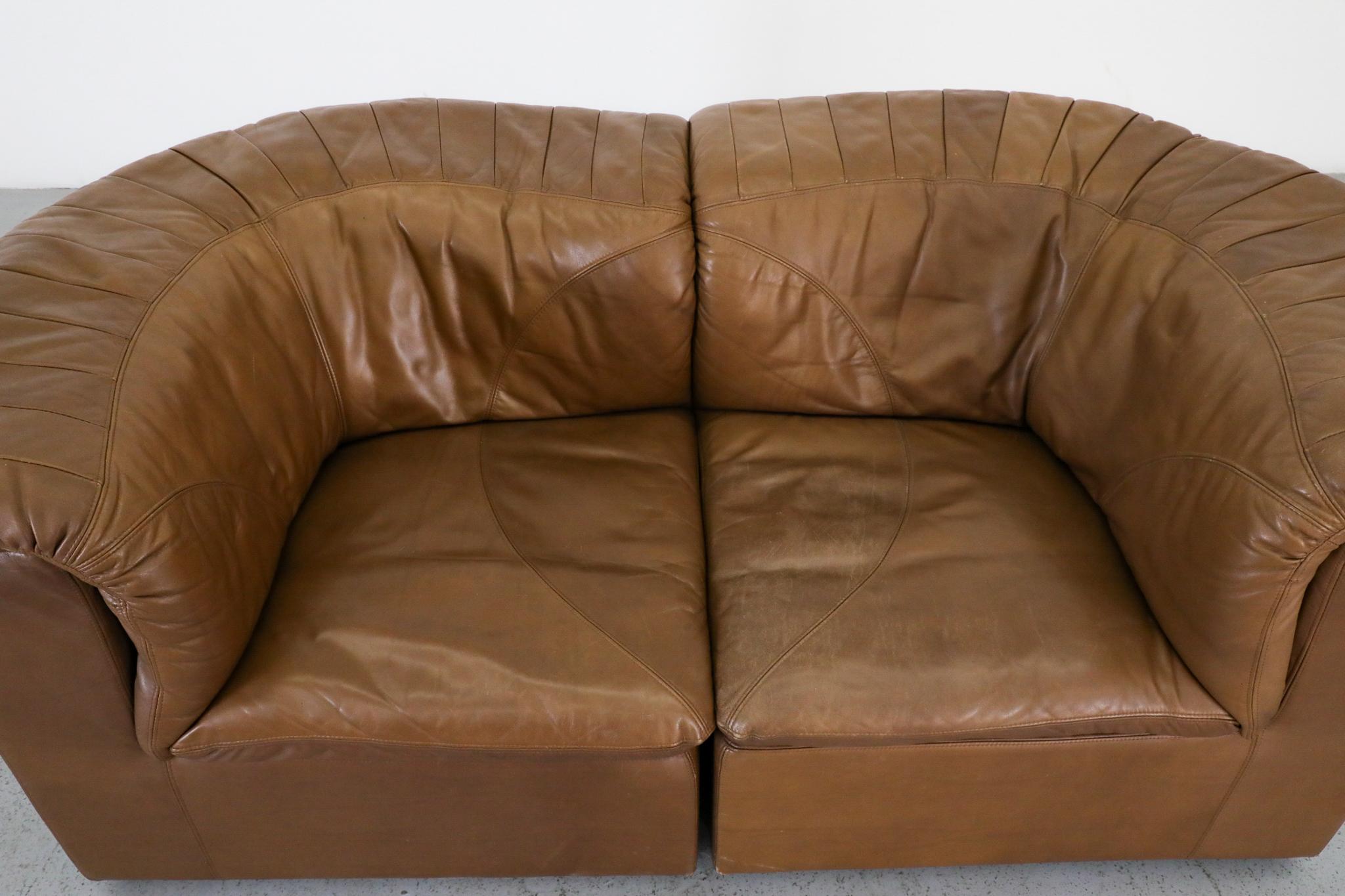 Loveseat de style De Sede du milieu du siècle deux pièces en cuir de Laauser en vente 11
