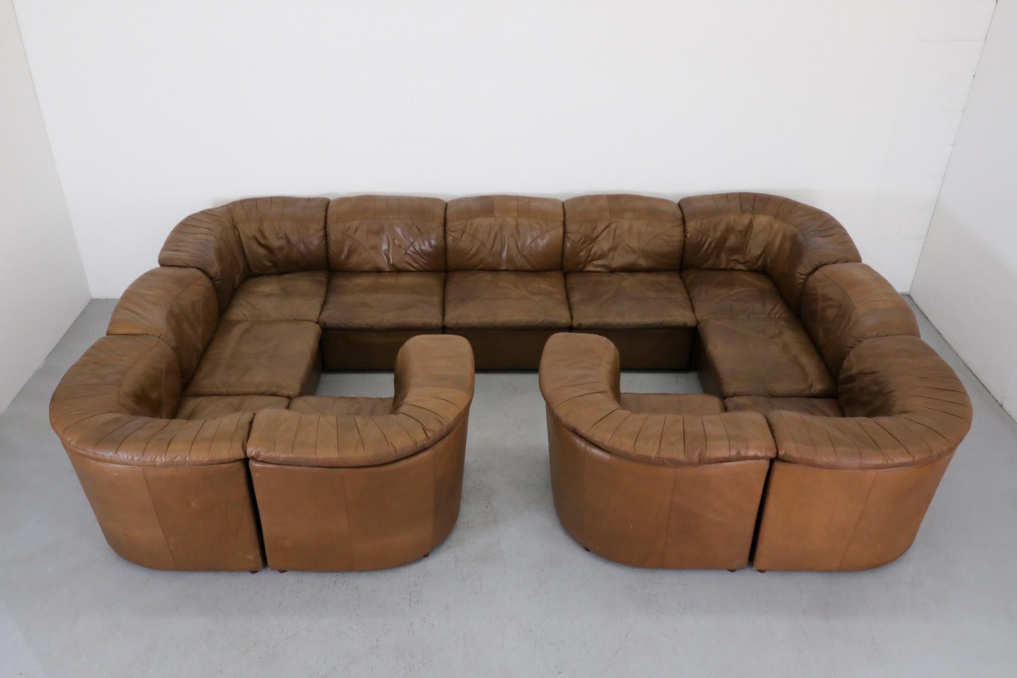 Loveseat de style De Sede du milieu du siècle deux pièces en cuir de Laauser en vente 12