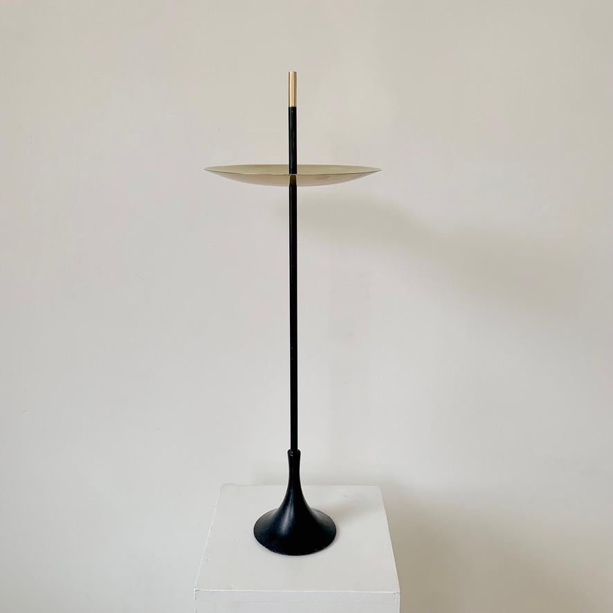 Cendrier décoratif du milieu du siècle / Vide Poche Stand, circa 1960, Italie. en vente 2