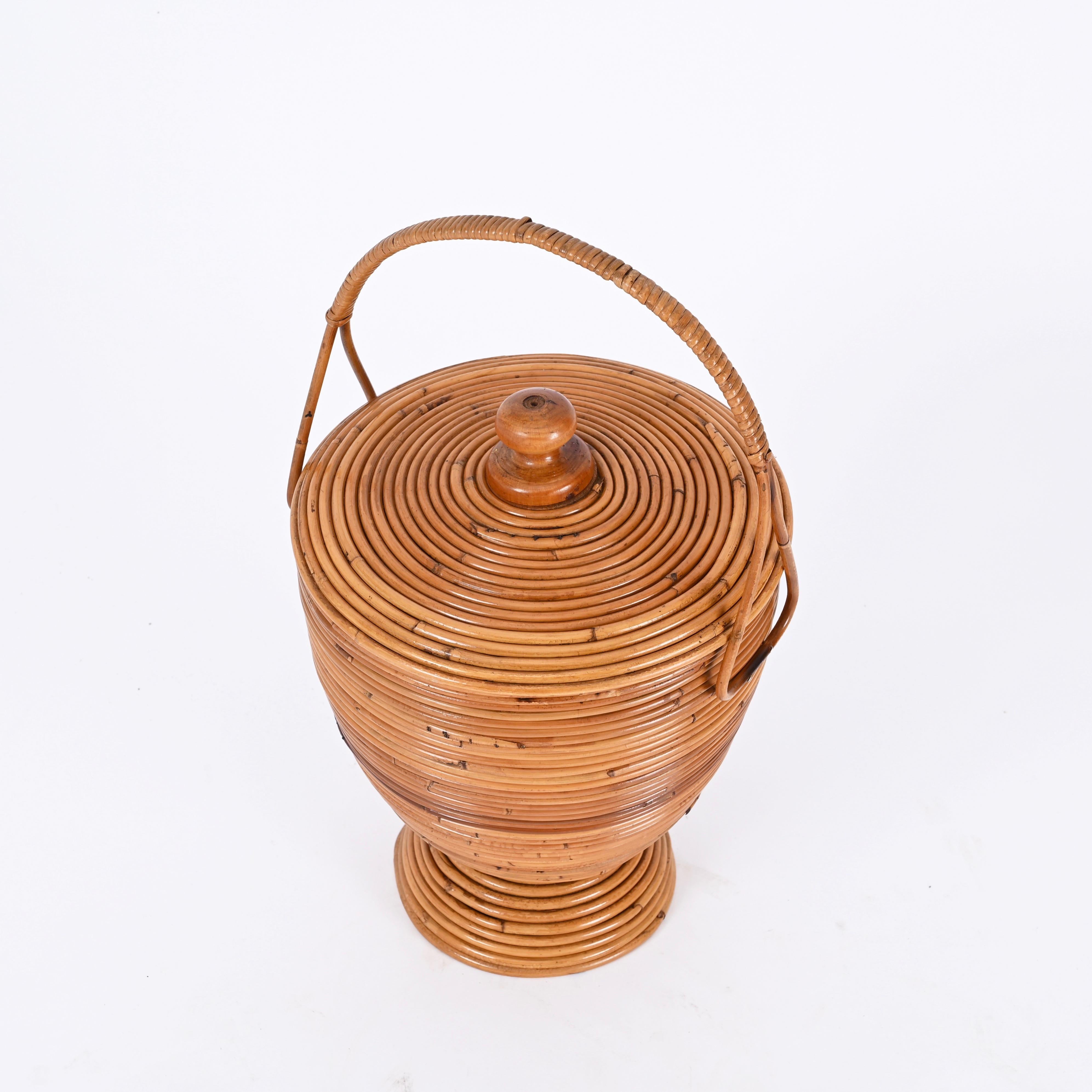 Mid-Century Decorative Basket in Rattan and Wicker by Vivai del Sud, Italy 1970s For Sale 1