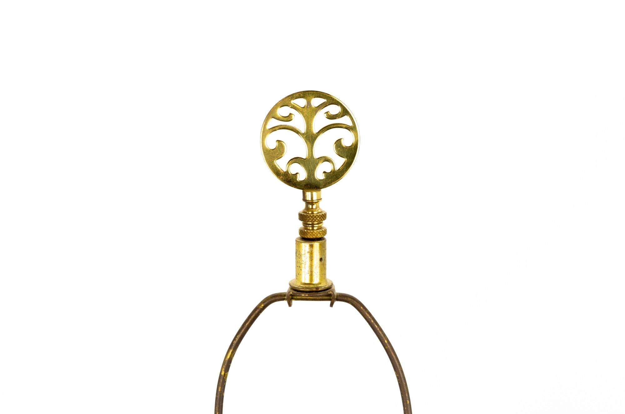 Mid-Century Decorative Brass Table Lamp For Sale 1