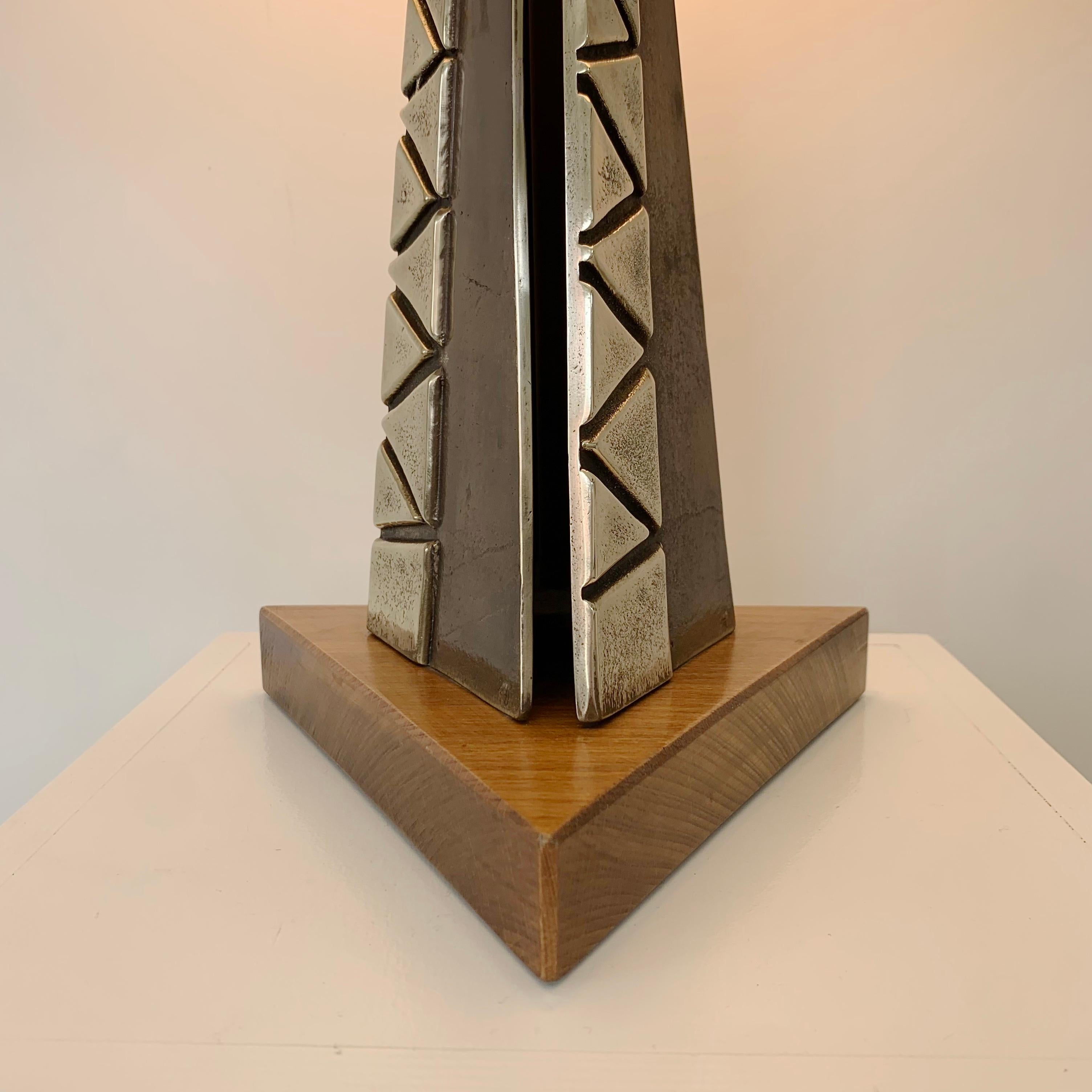 Mid-Century Decorative Bronze Table Lamp, circa 1960, Italy. In Good Condition For Sale In Brussels, BE