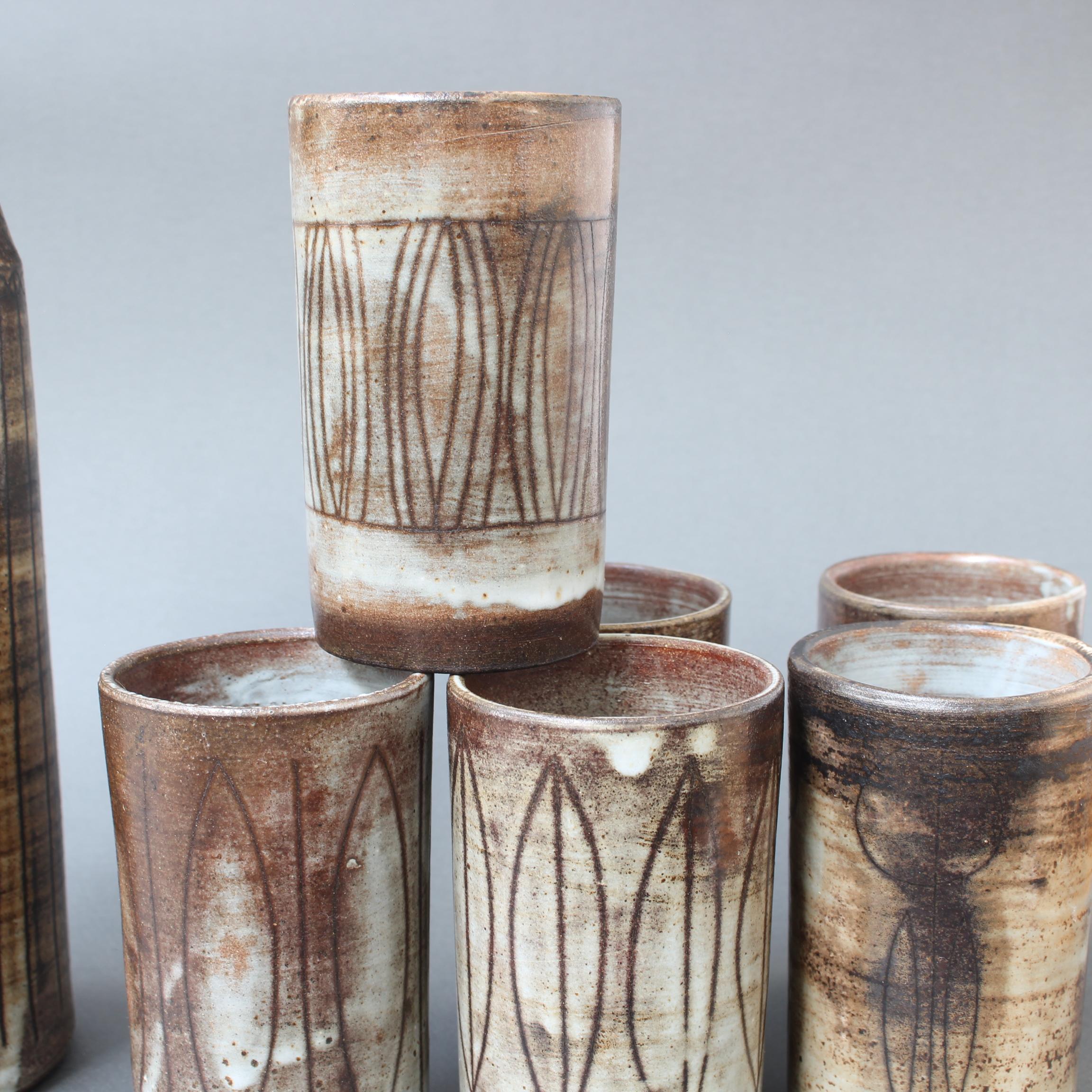 Dekoratives Keramik-Getränke-Set aus der Mitte des Jahrhunderts von Jacques Pouchain – Atelier Dieulefit im Angebot 9