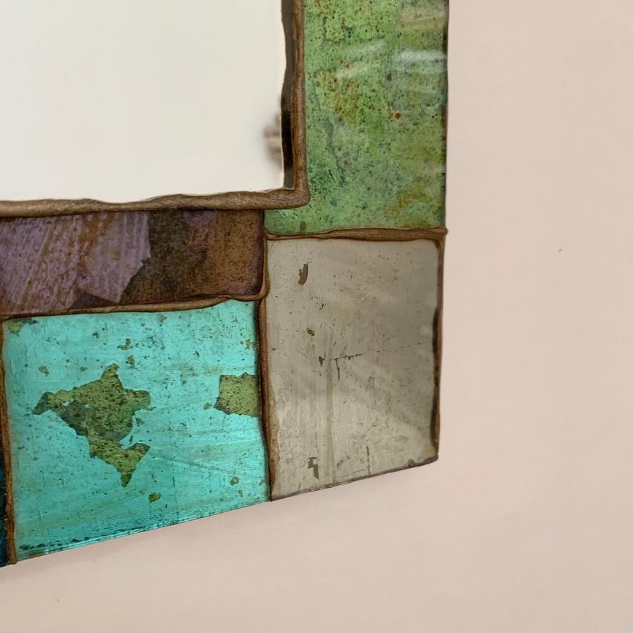 Dekorativer Mosaikspiegel aus farbigem Glas aus der Mitte des Jahrhunderts, um 1970, Frankreich. im Angebot 2