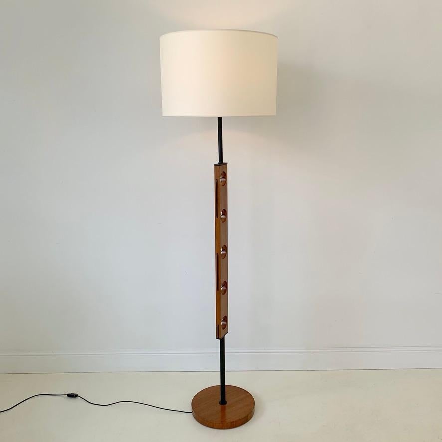 Mid-Century Decorative Floor Lamp, circa 1950, France. 7