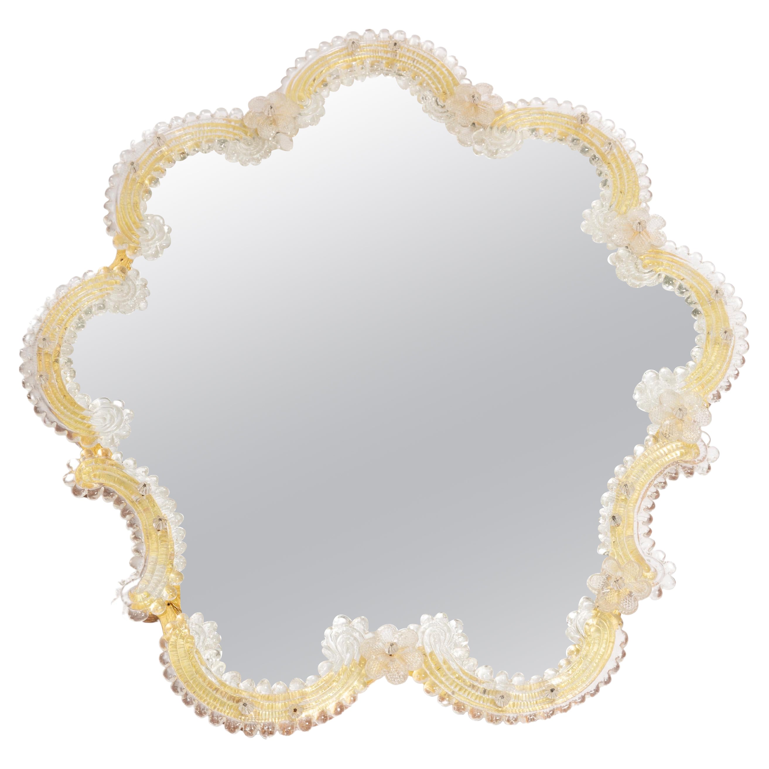 Mirror Decor di metà secolo con cornice a fiori, Italia, anni '60
