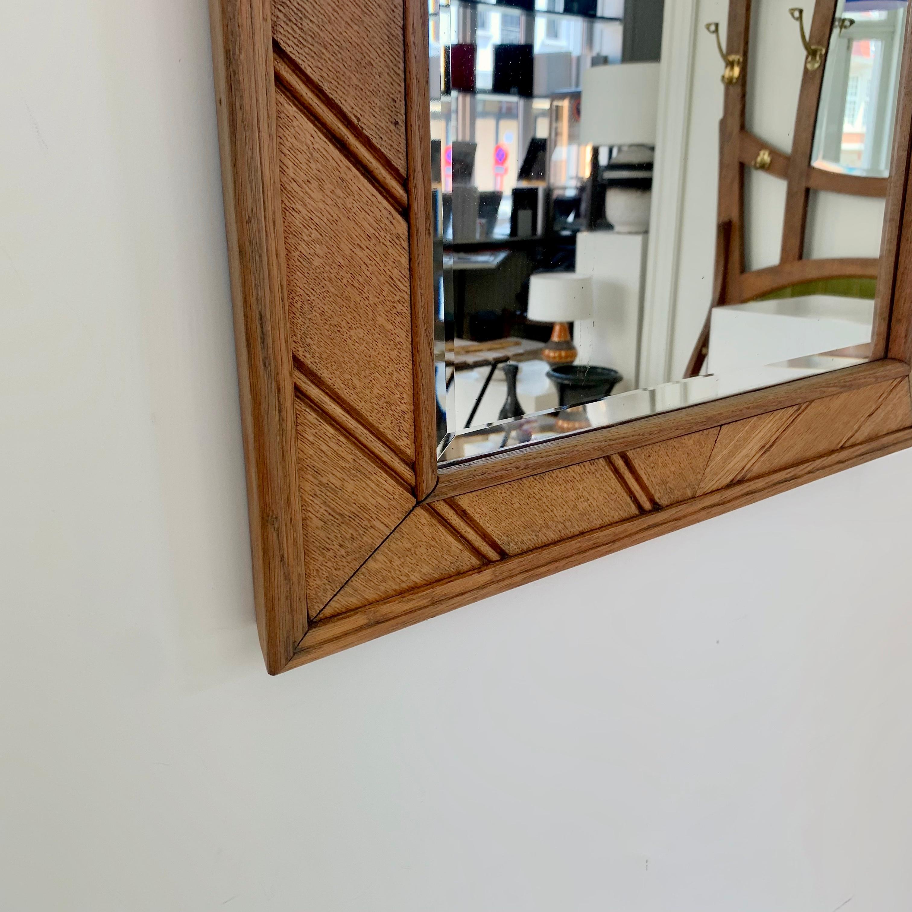 Mid-Century Decorative Oak Mirror, circa 1950, France. In Good Condition For Sale In Brussels, BE
