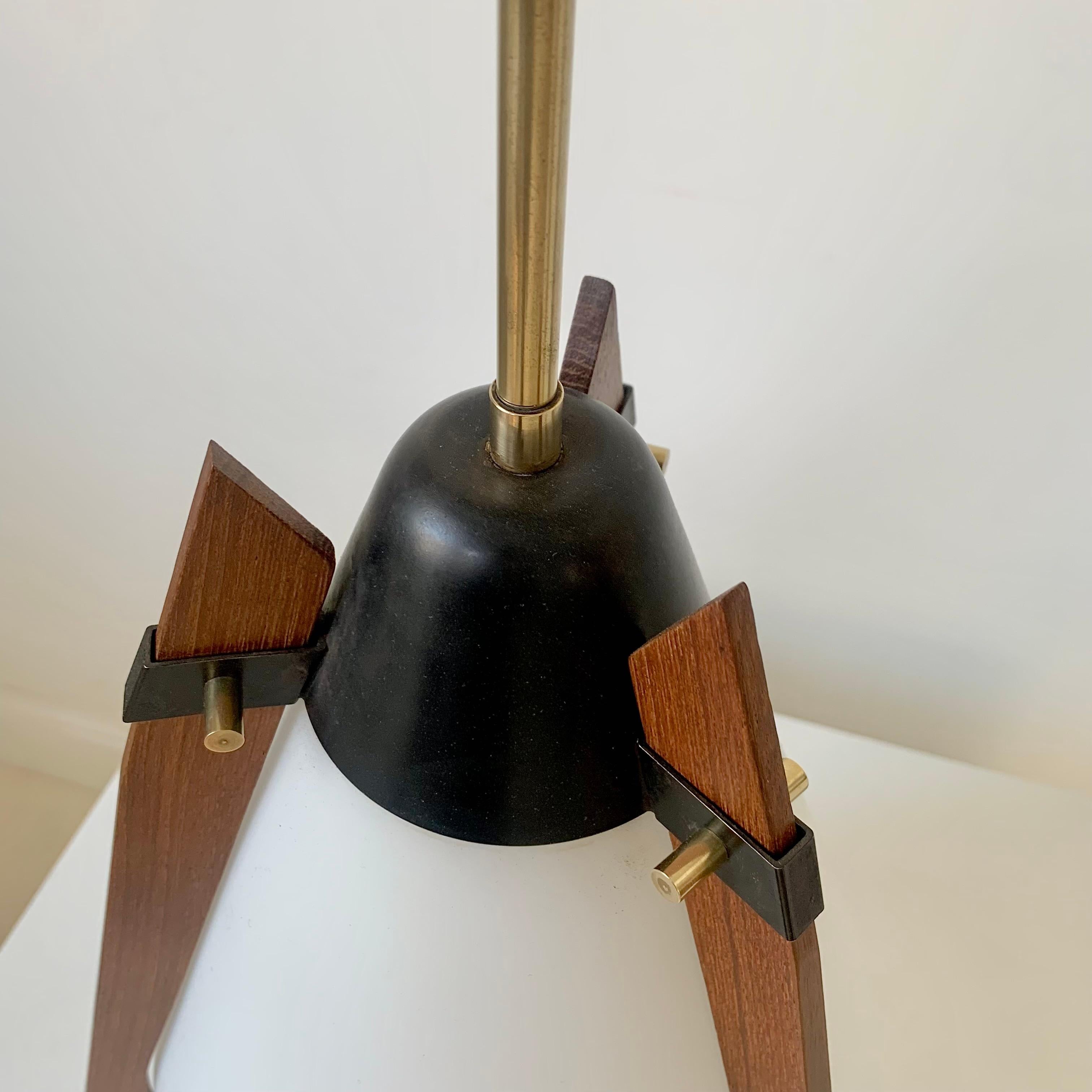 Mid-Century Decorative Teck and Brass Pendant Lamp, circa 1960, Italy. For Sale 3